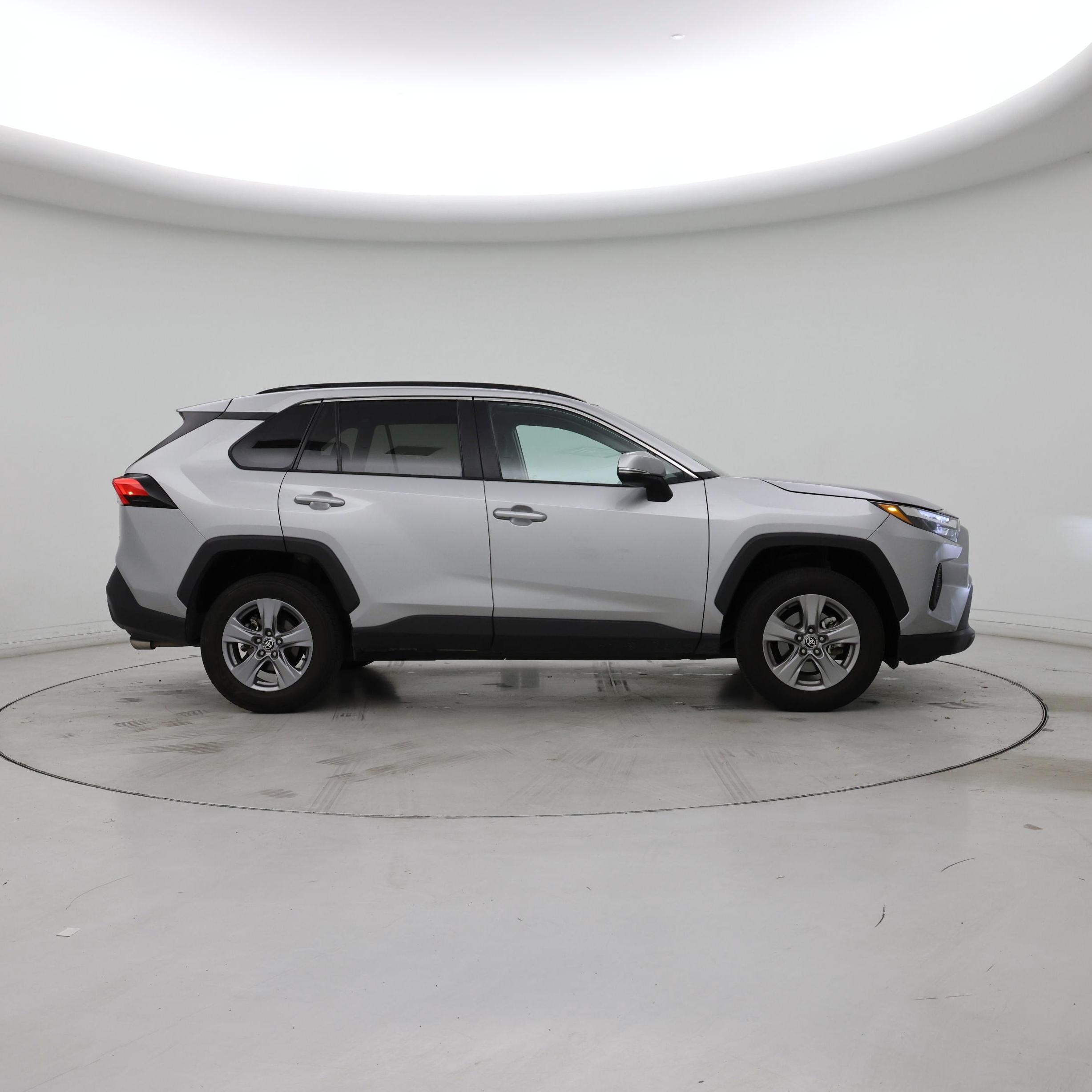 Thumbnail: 2024 Toyota RAV4 - 7