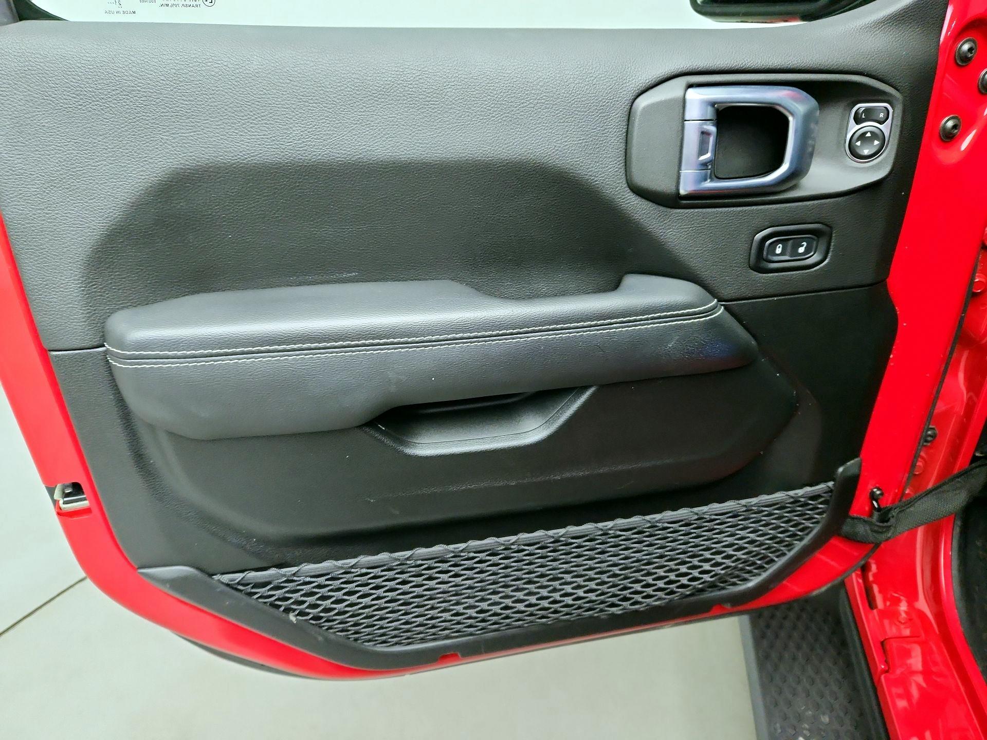 Thumbnail: 2021 Jeep Wrangler - 12