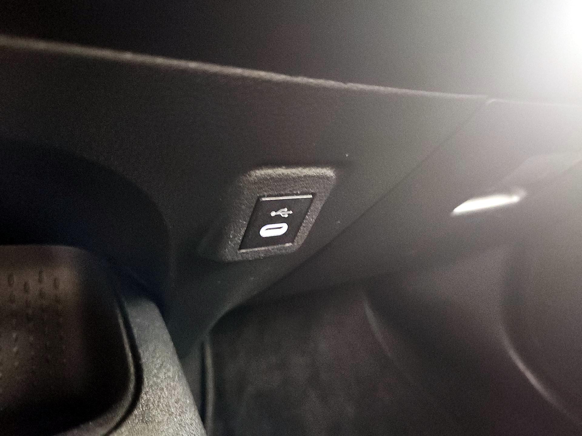 Thumbnail: 2023 Toyota Corolla - 18