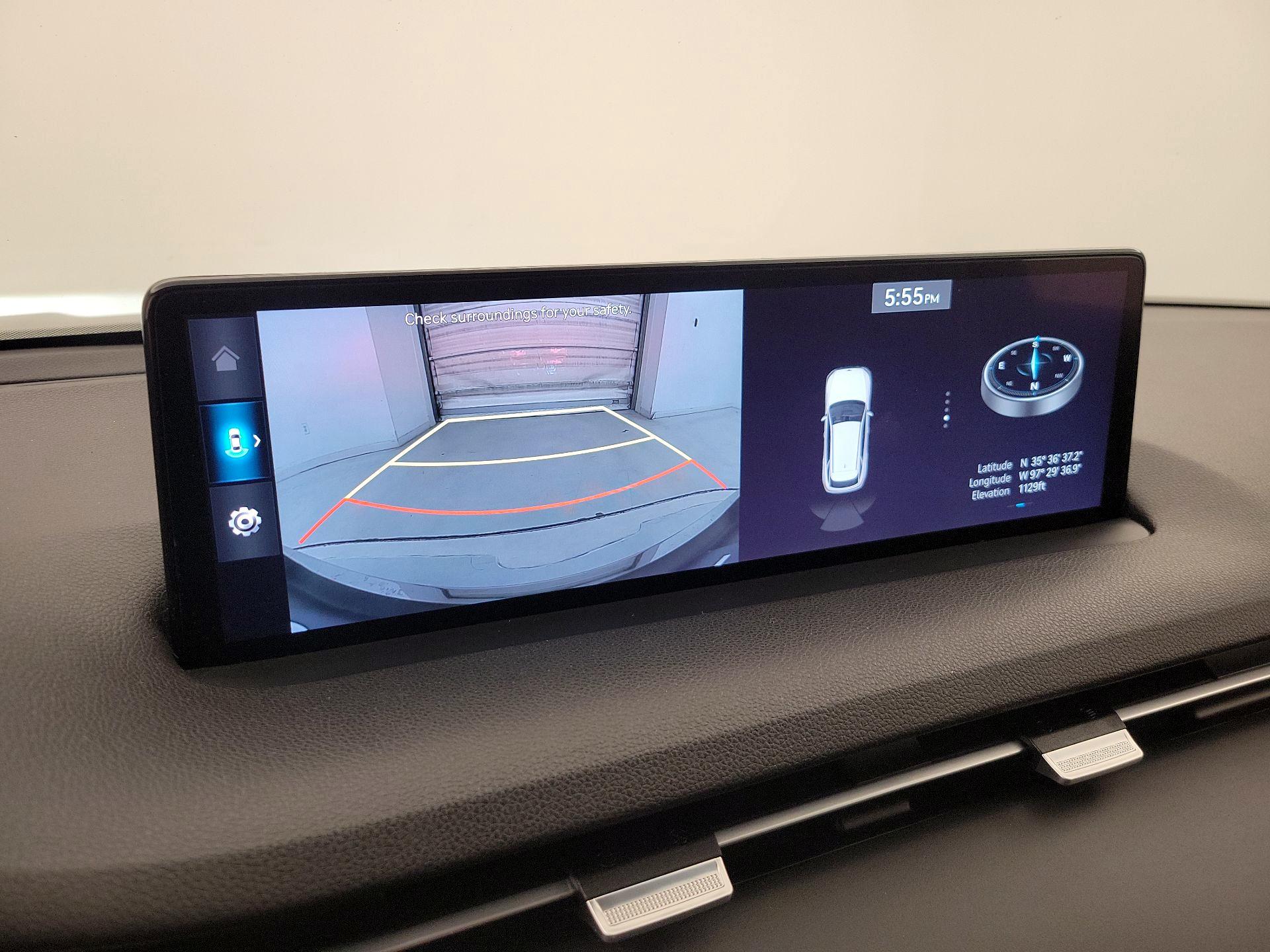 Thumbnail: 2025 Genesis GV70 - 15