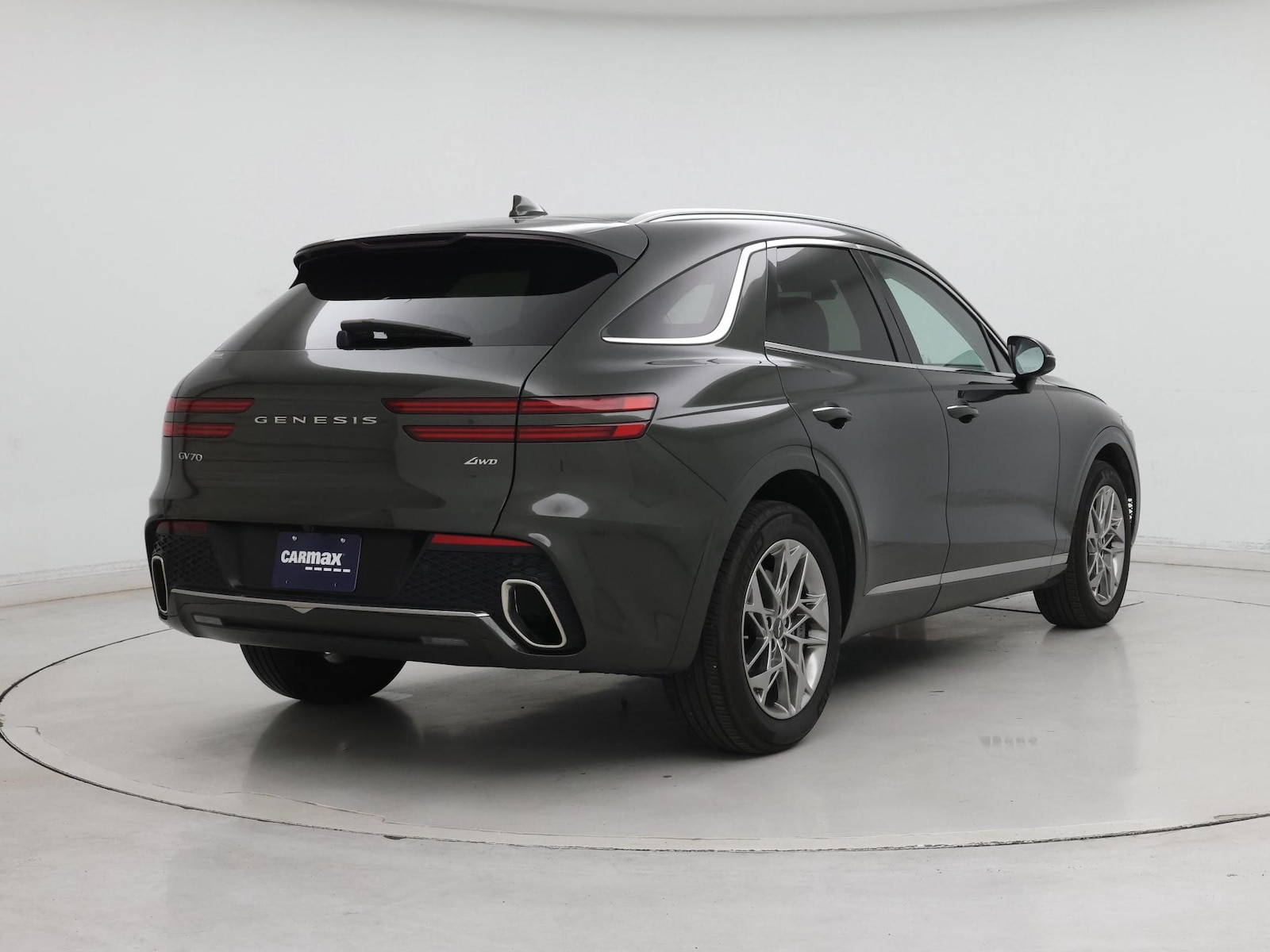 2025 GENESIS GV70 Standard - Photo 9
