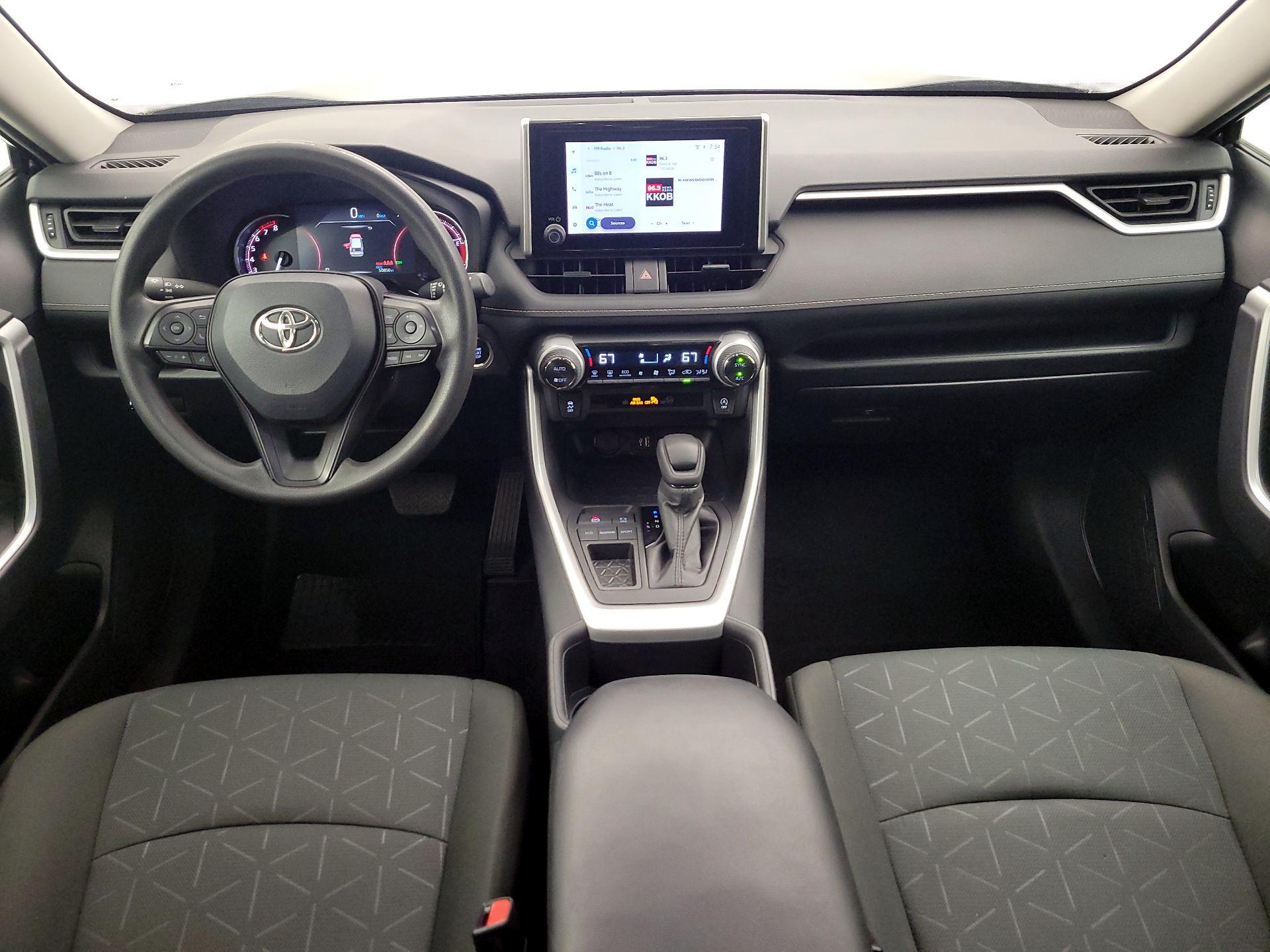 Thumbnail: 2024 Toyota RAV4 - 9