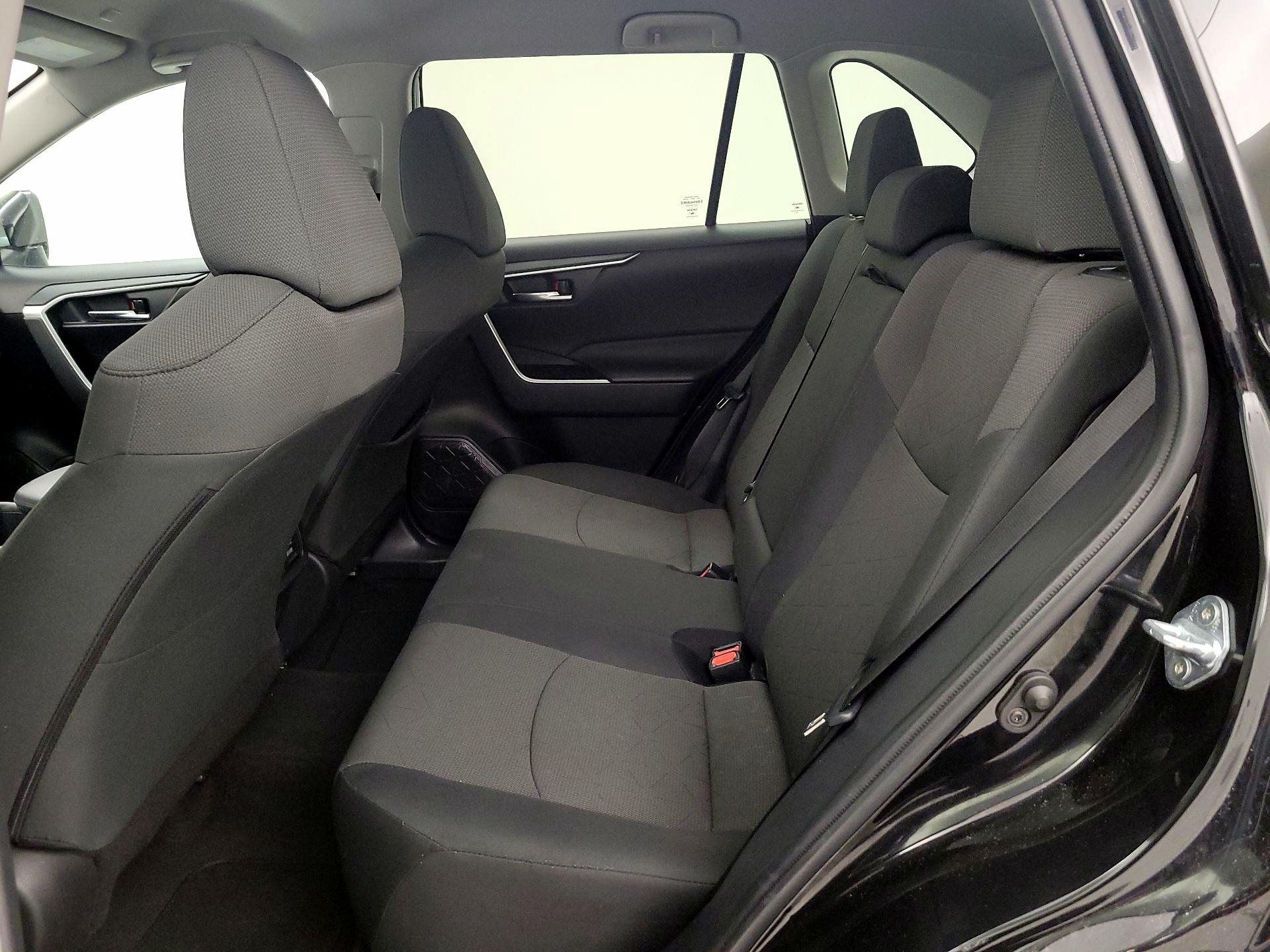 Thumbnail: 2024 Toyota RAV4 - 19