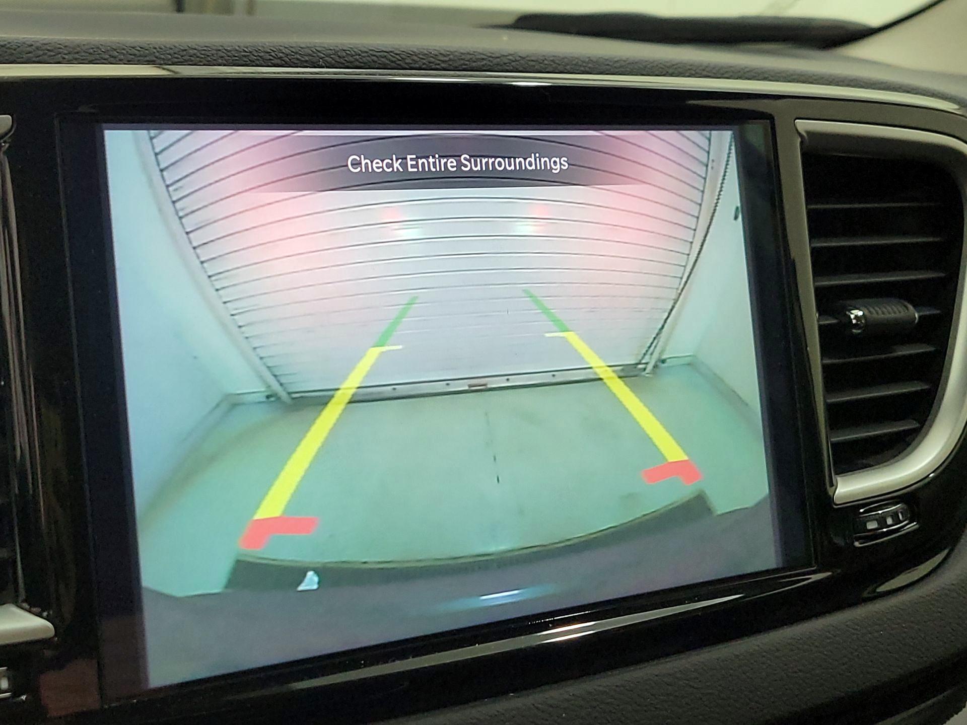 Thumbnail: 2023 Chrysler Pacifica - 14