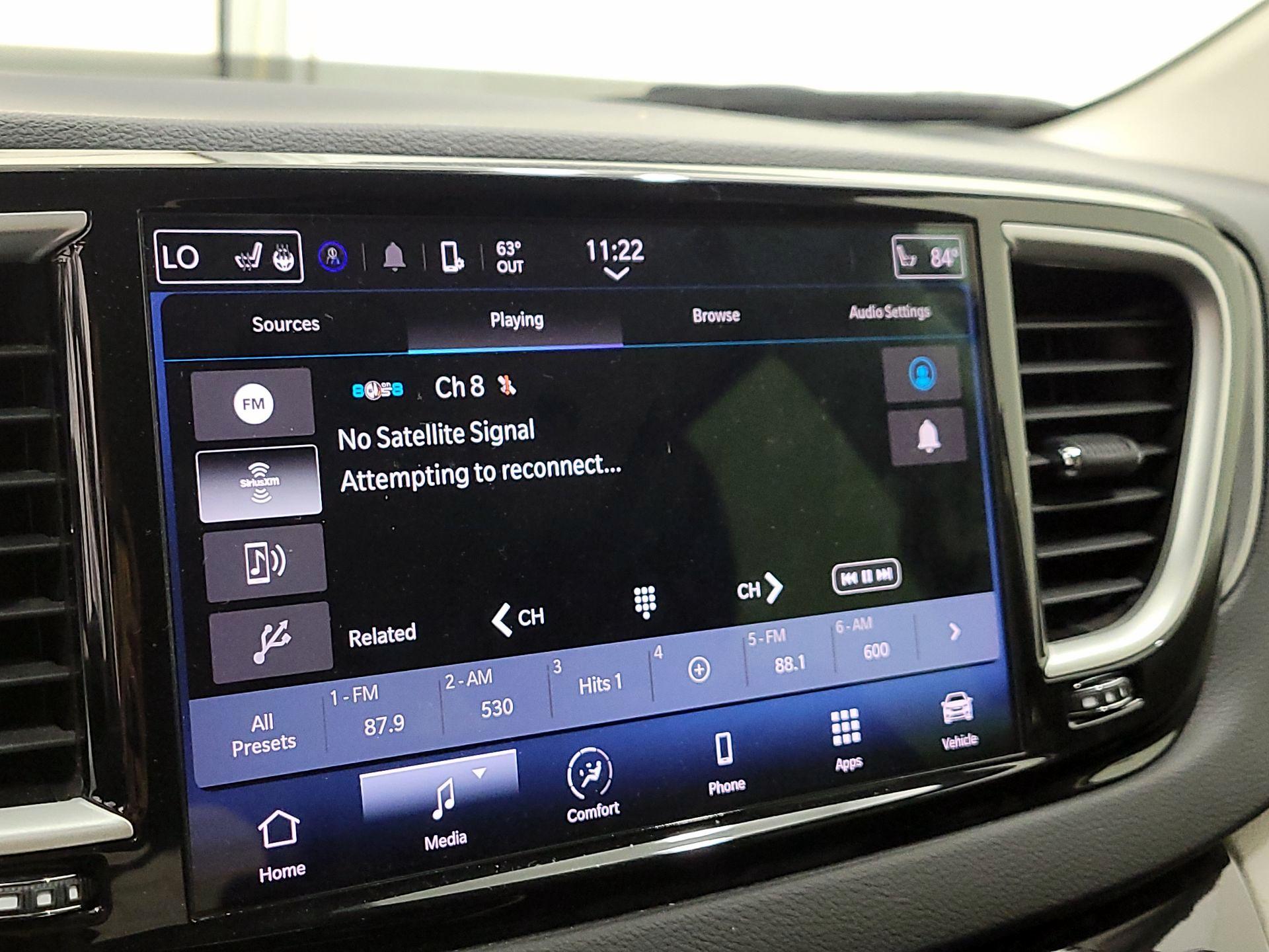 Thumbnail: 2023 Chrysler Pacifica - 15