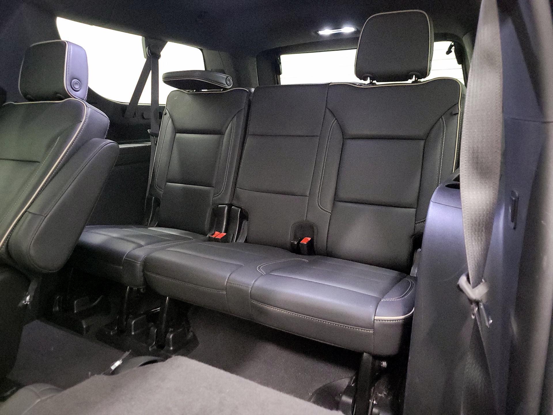 Thumbnail: 2023 Chevrolet Suburban - 20