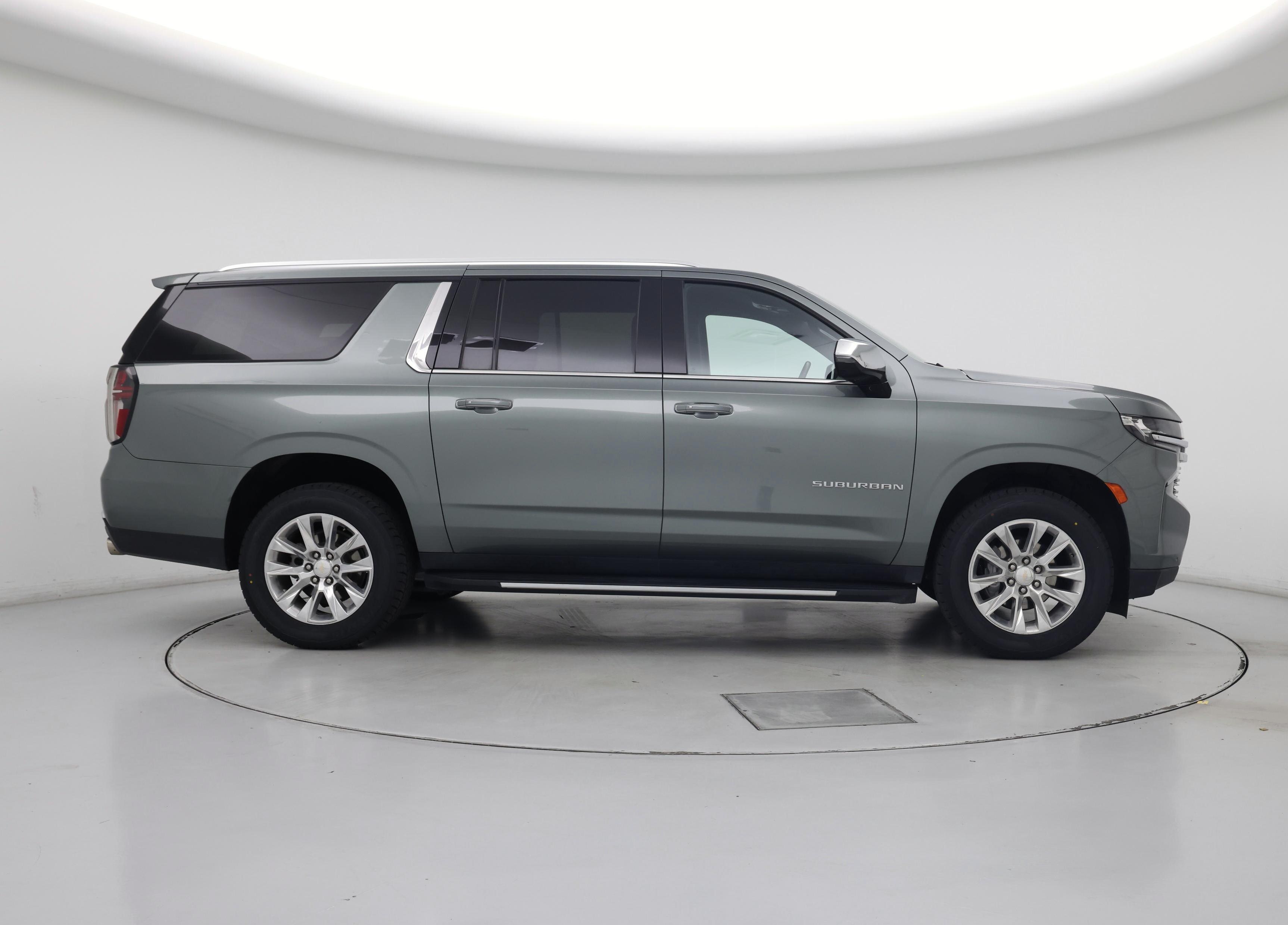 Thumbnail: 2023 Chevrolet Suburban - 7