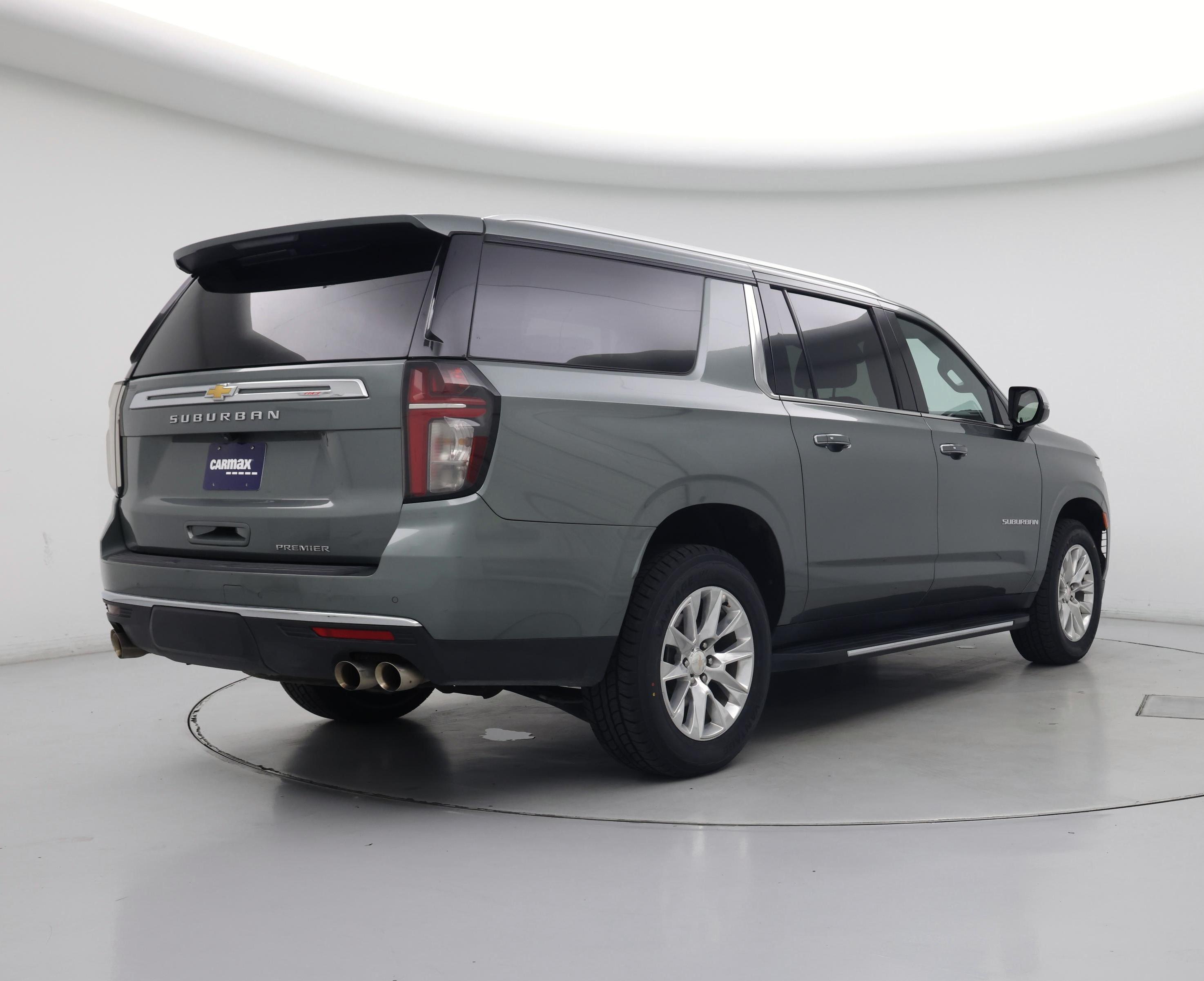 Thumbnail: 2023 Chevrolet Suburban - 8