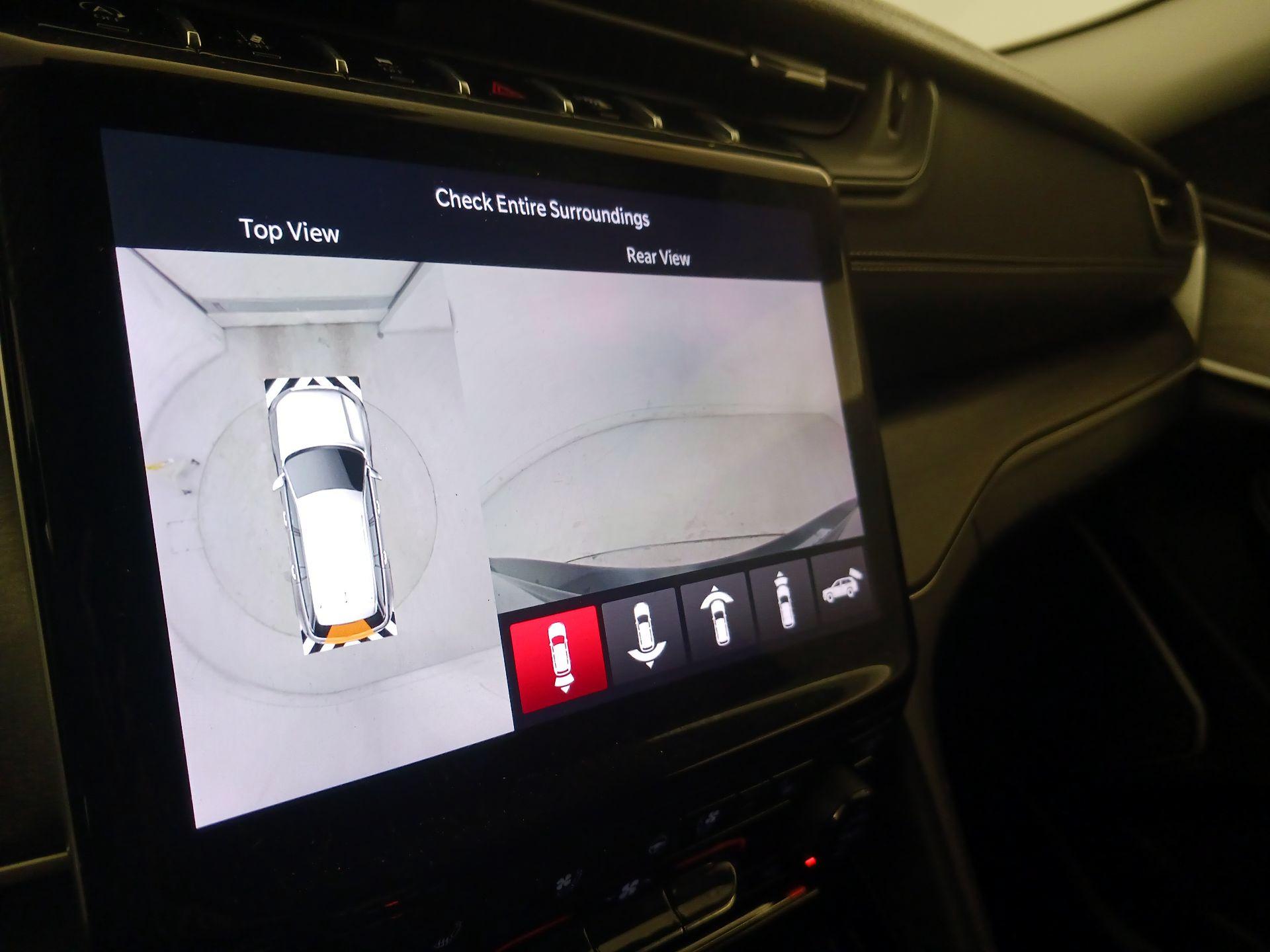 Thumbnail: 2022 Jeep Grand Cherokee - 15