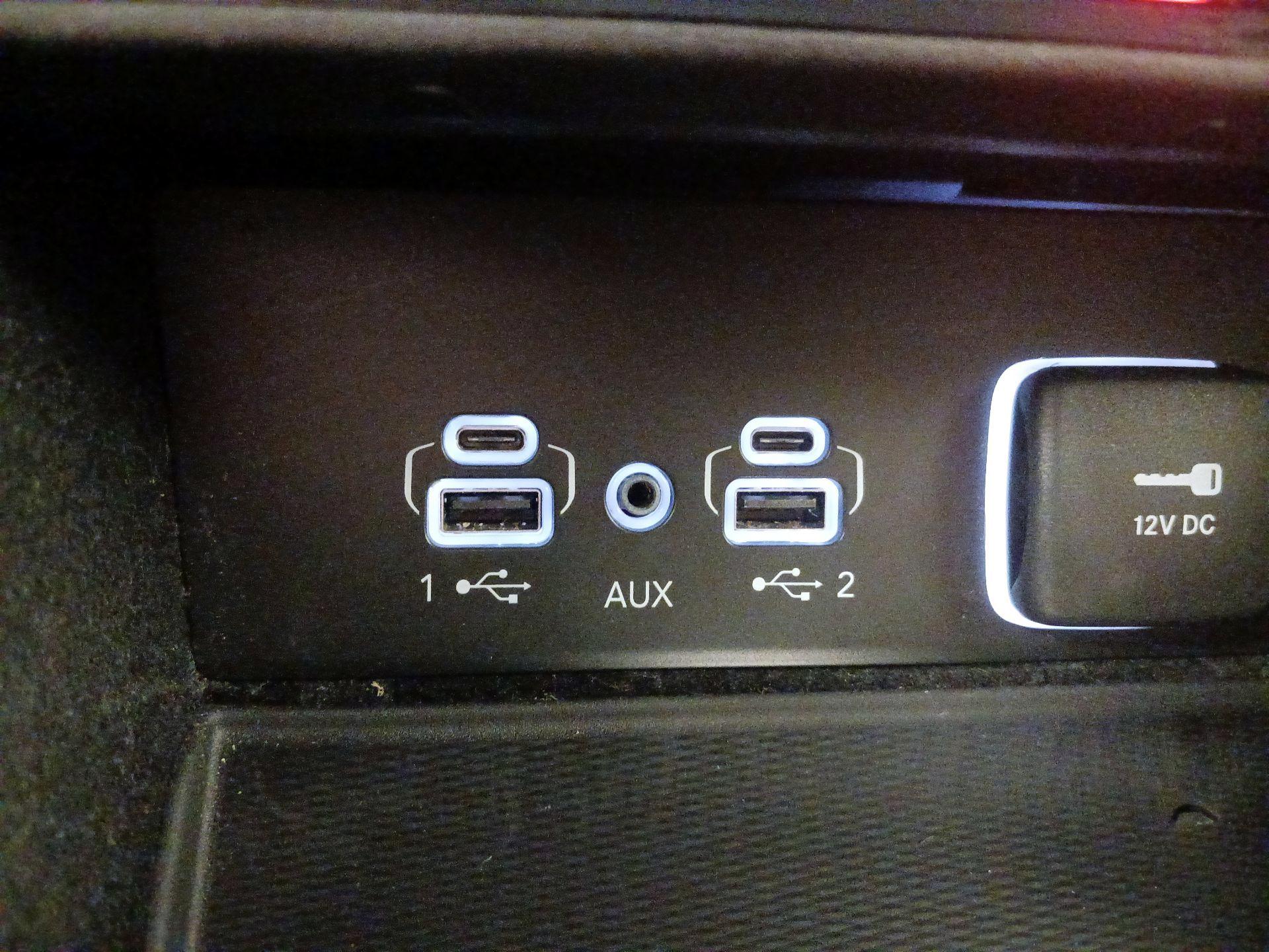 Thumbnail: 2022 Jeep Grand Cherokee - 19