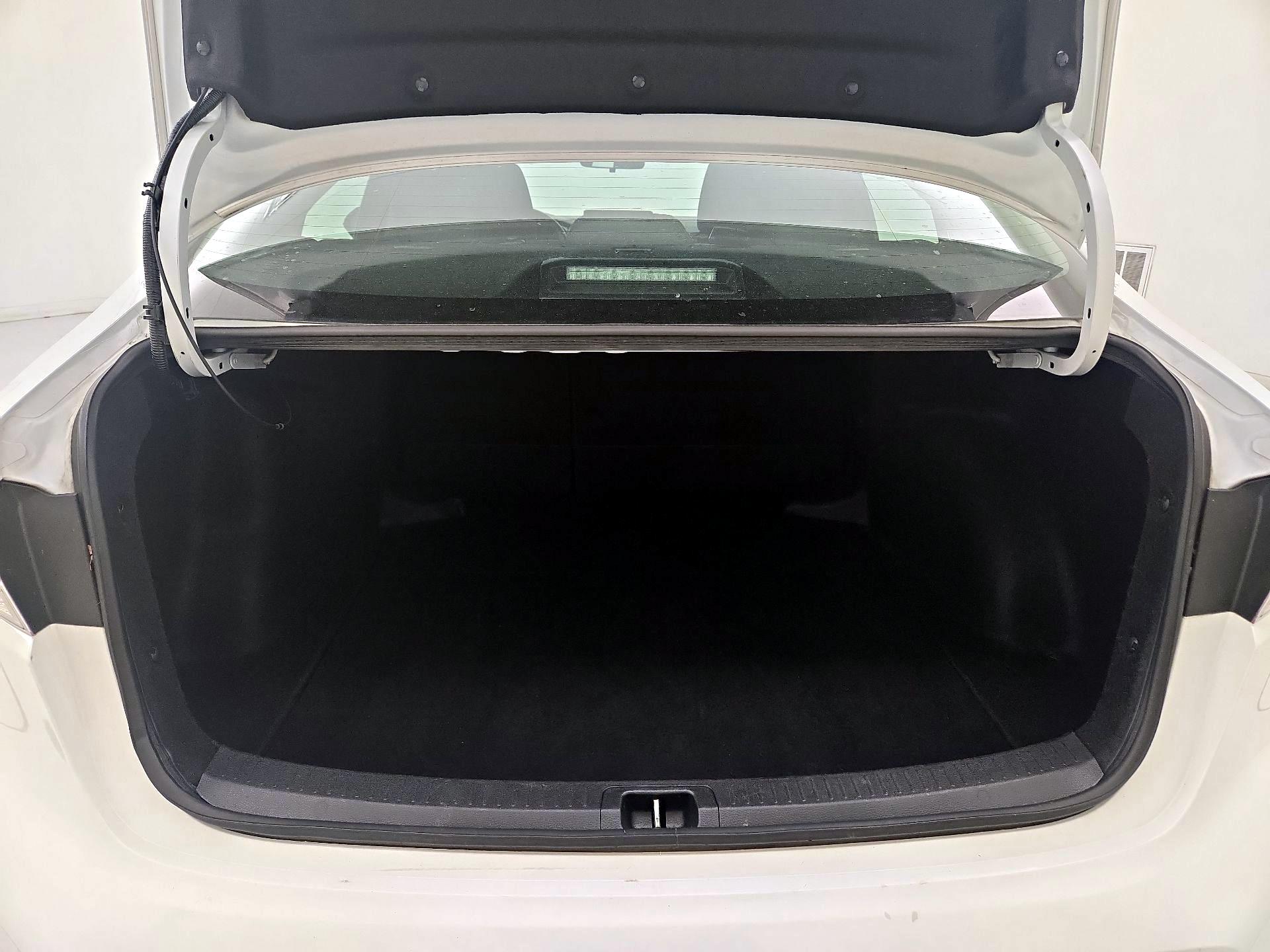 Thumbnail: 2024 Toyota Corolla - 17