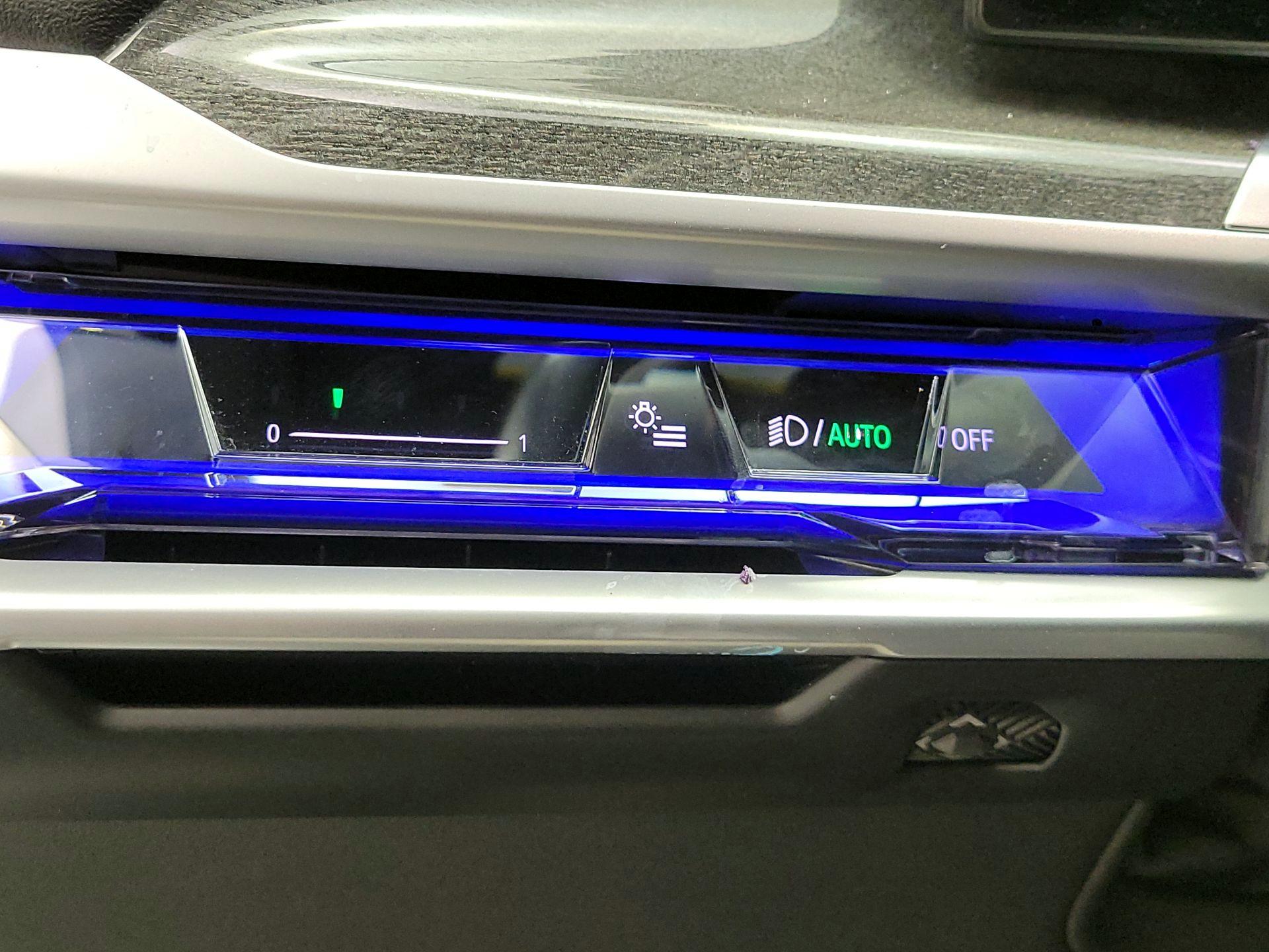 Thumbnail: 2023 BMW i7 - 11