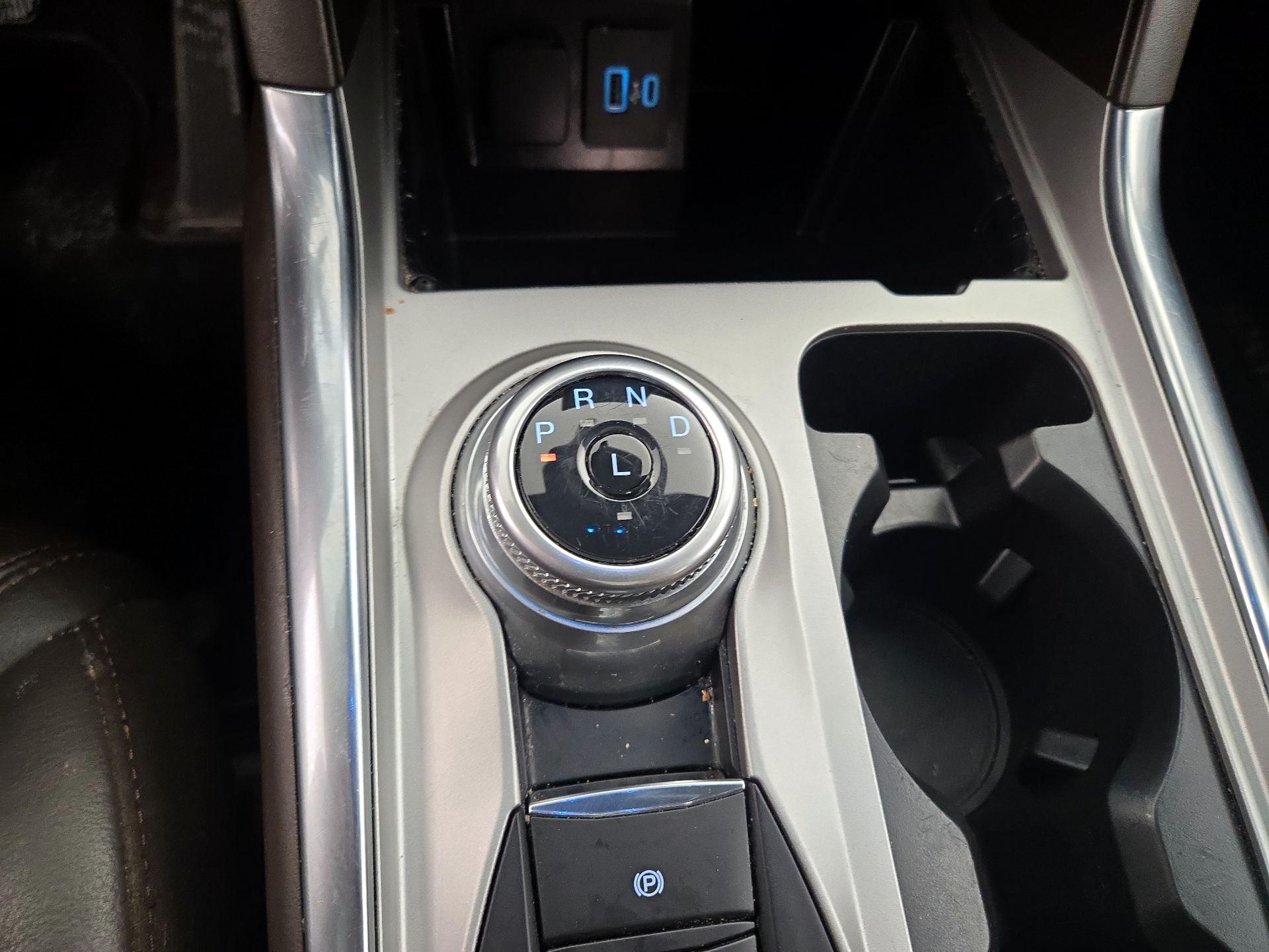 Thumbnail: 2022 Ford Explorer - 18