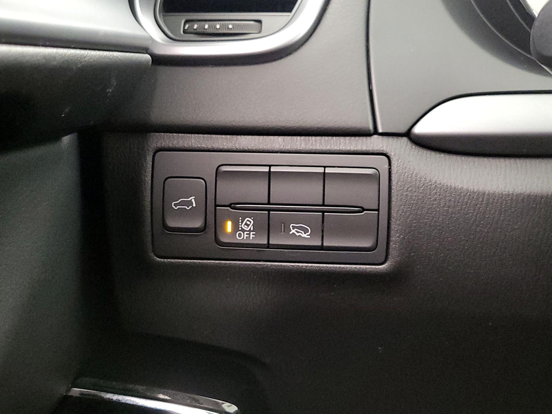 Thumbnail: 2023 Mazda CX-9 - 13