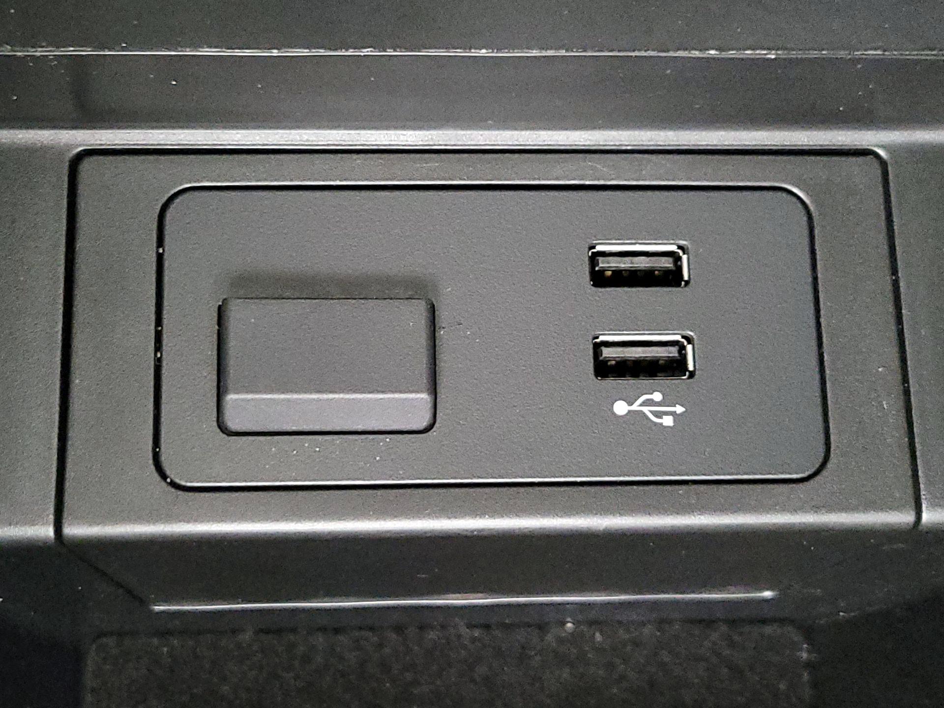 Thumbnail: 2023 Mazda CX-9 - 18