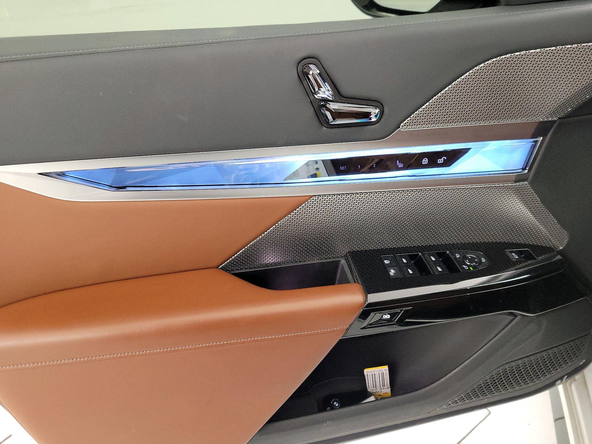 Thumbnail: 2024 BMW i7 - 12