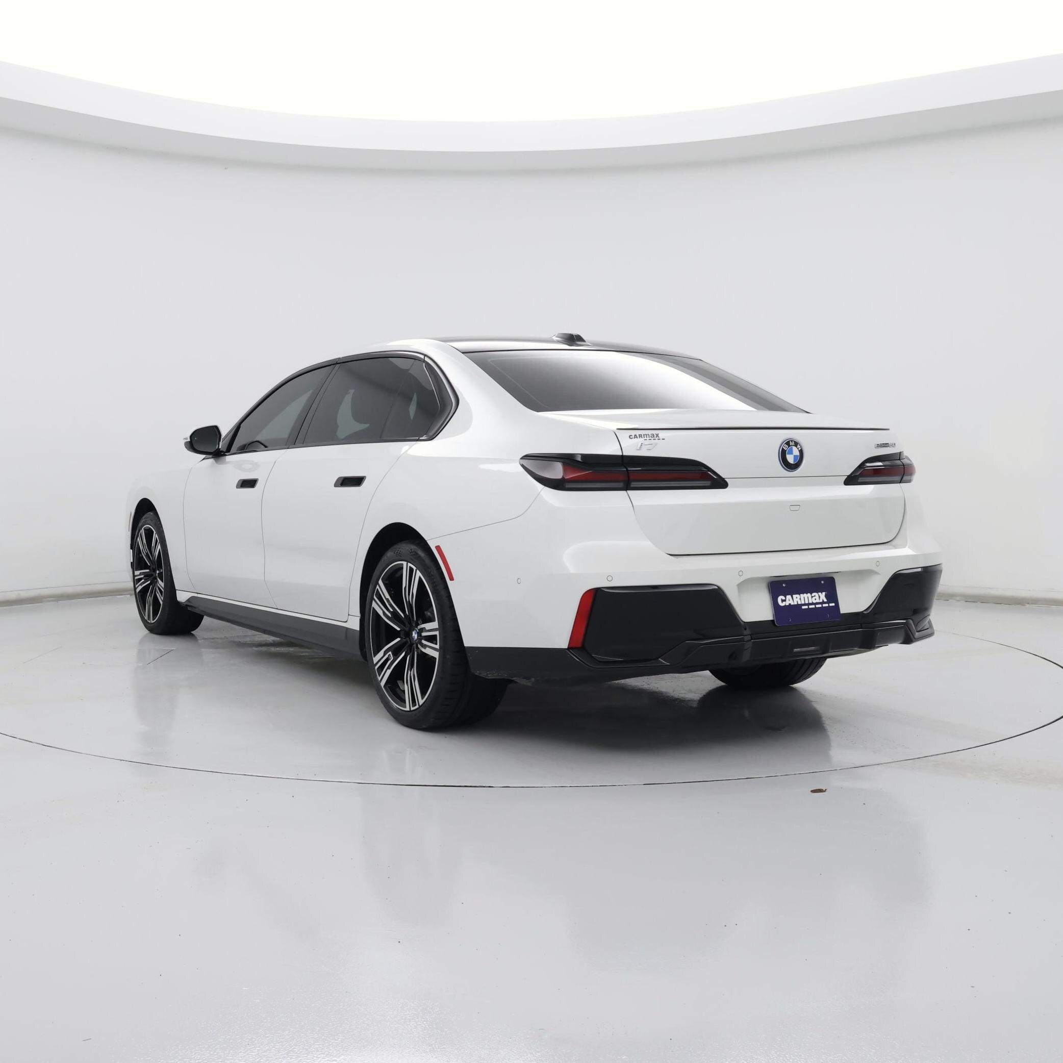 Thumbnail: 2024 BMW i7 - 2