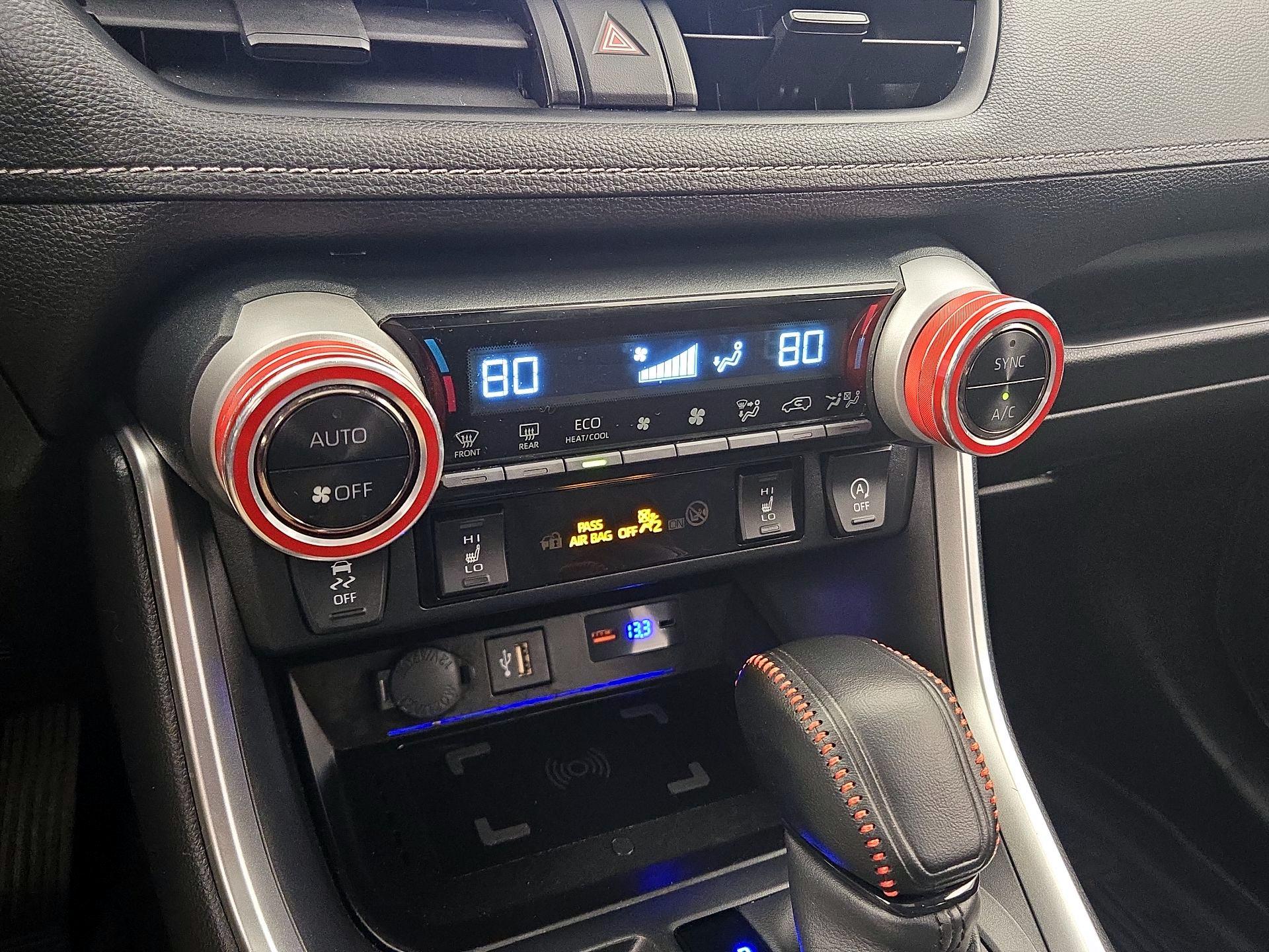 Thumbnail: 2023 Toyota RAV4 - 16