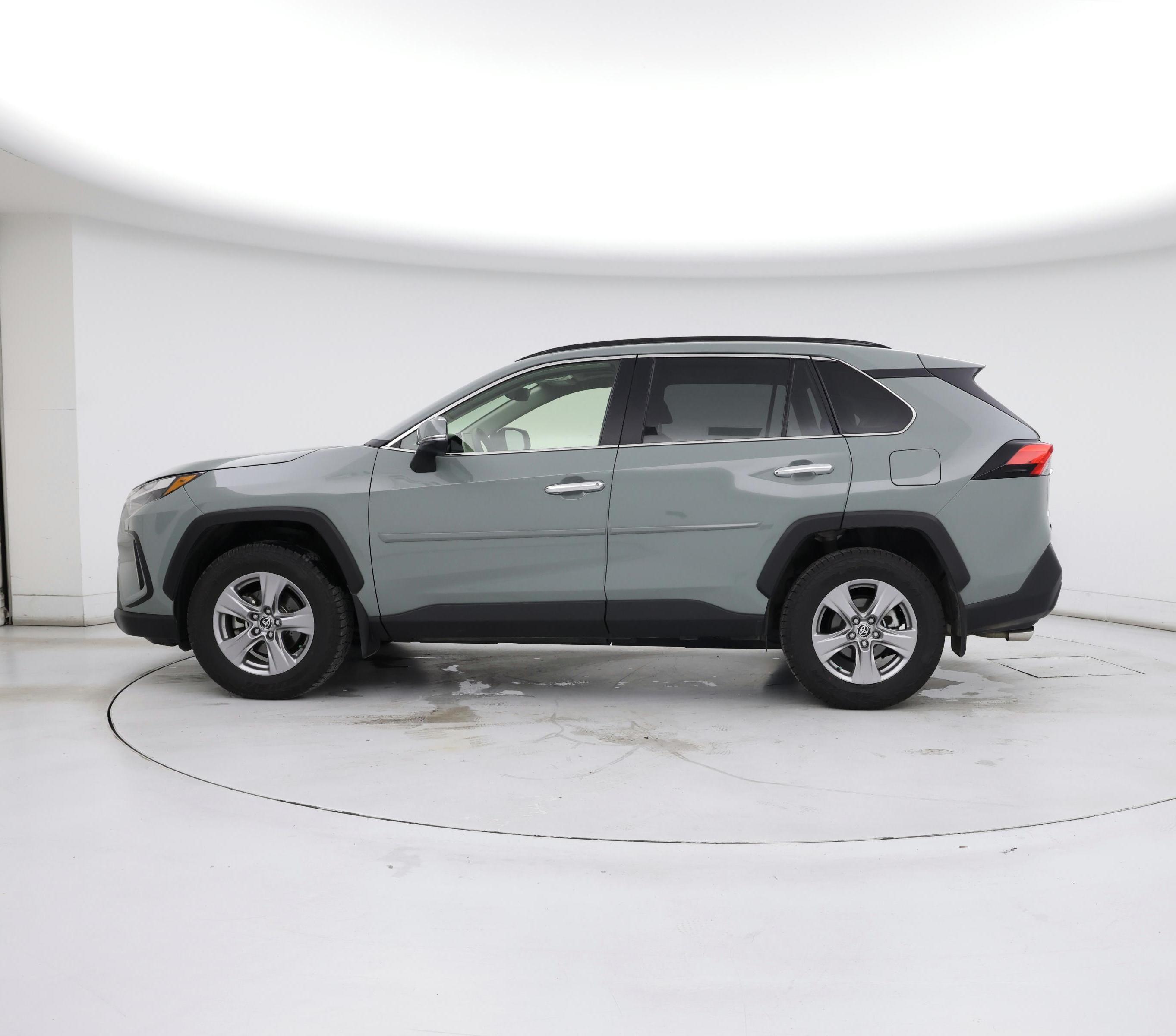 Thumbnail: 2023 Toyota RAV4 - 3