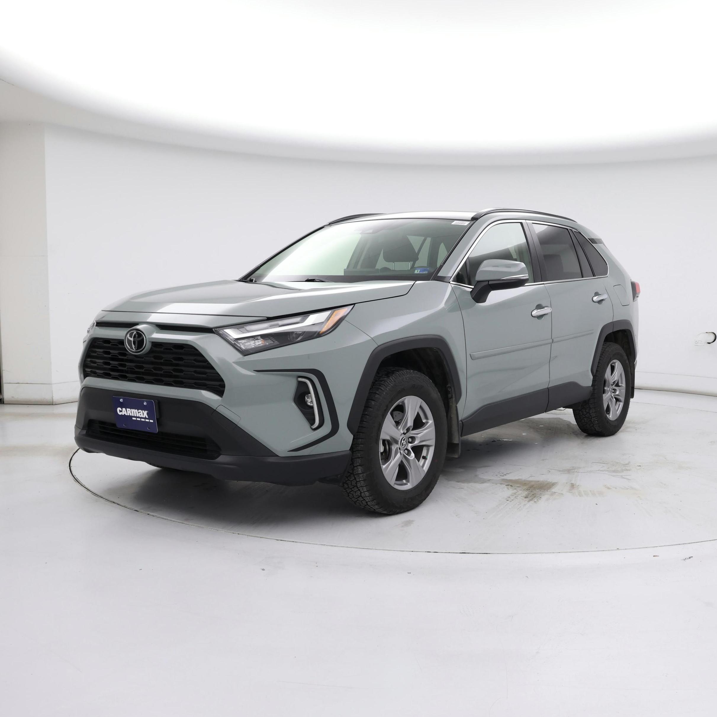 Thumbnail: 2023 Toyota RAV4 - 4