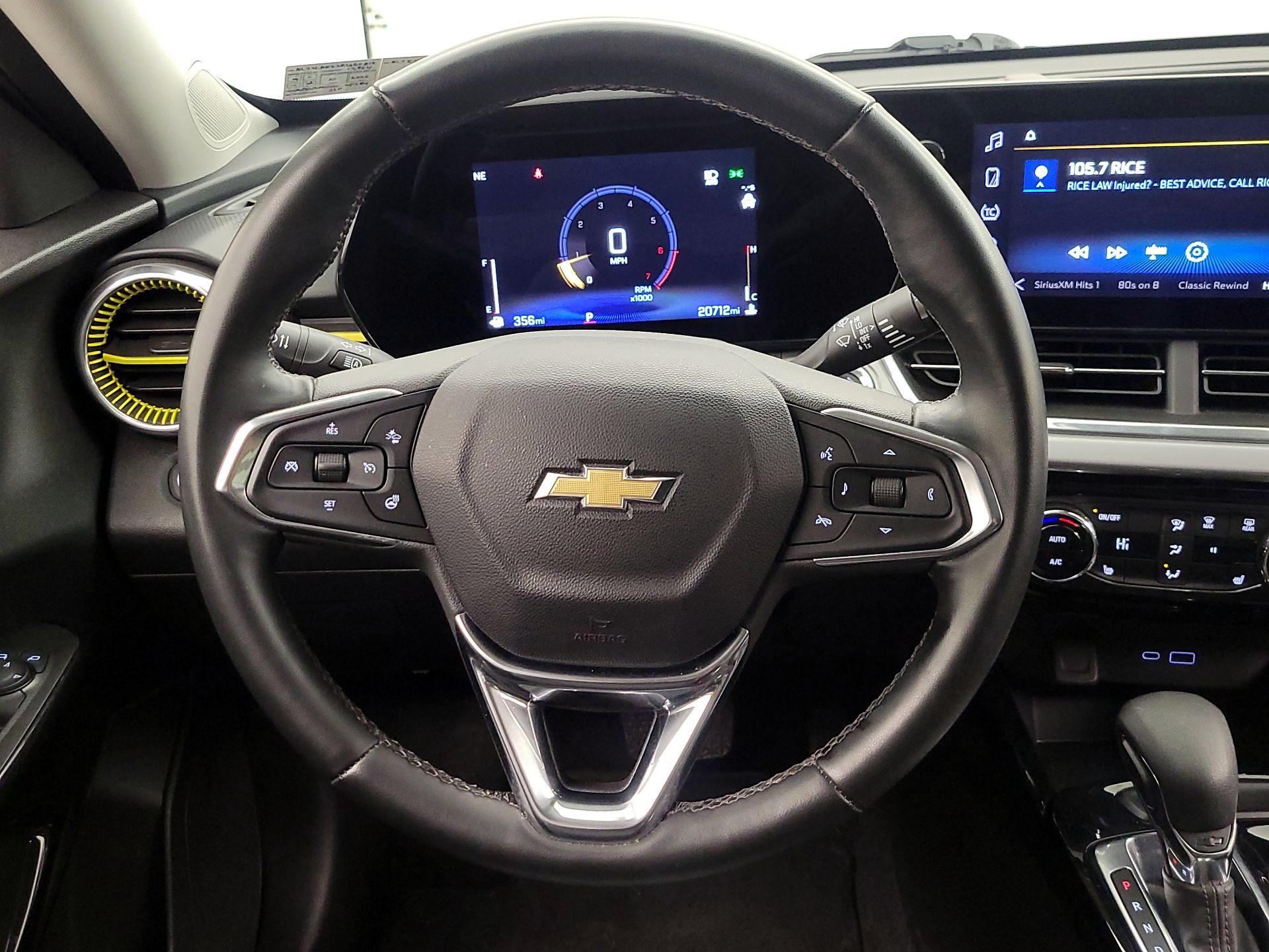 Thumbnail: 2024 Chevrolet Trax - 10