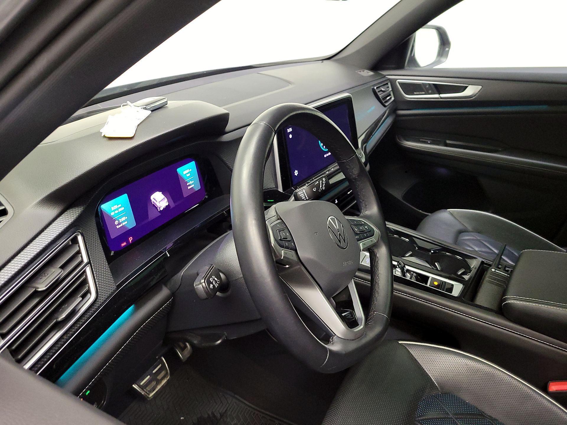 Thumbnail: 2024 Volkswagen Atlas - 9