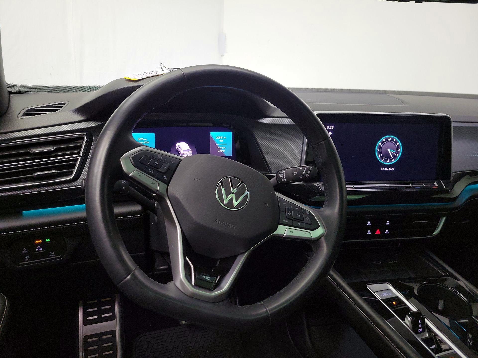 Thumbnail: 2024 Volkswagen Atlas - 10