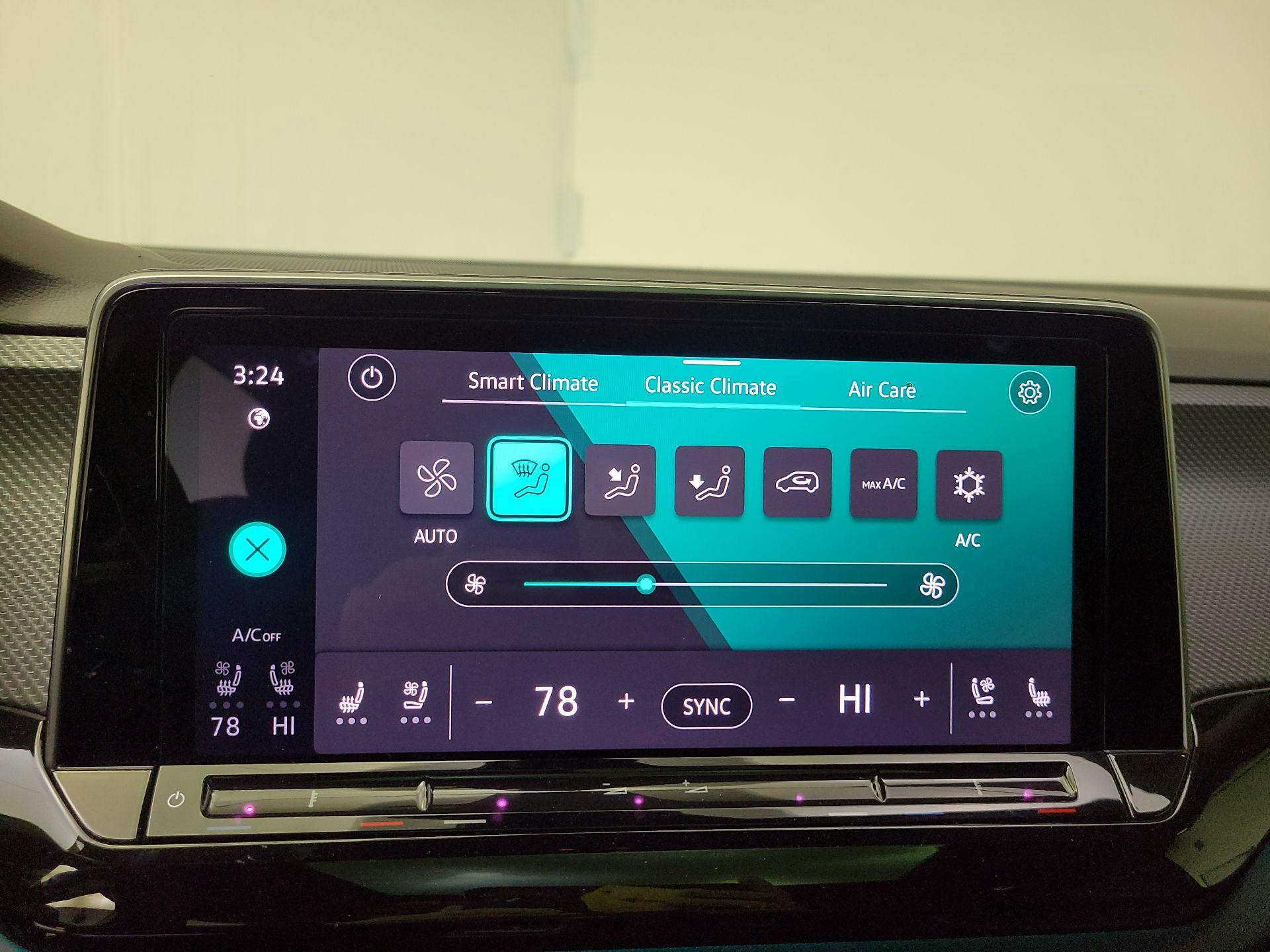 Thumbnail: 2024 Volkswagen Atlas - 16