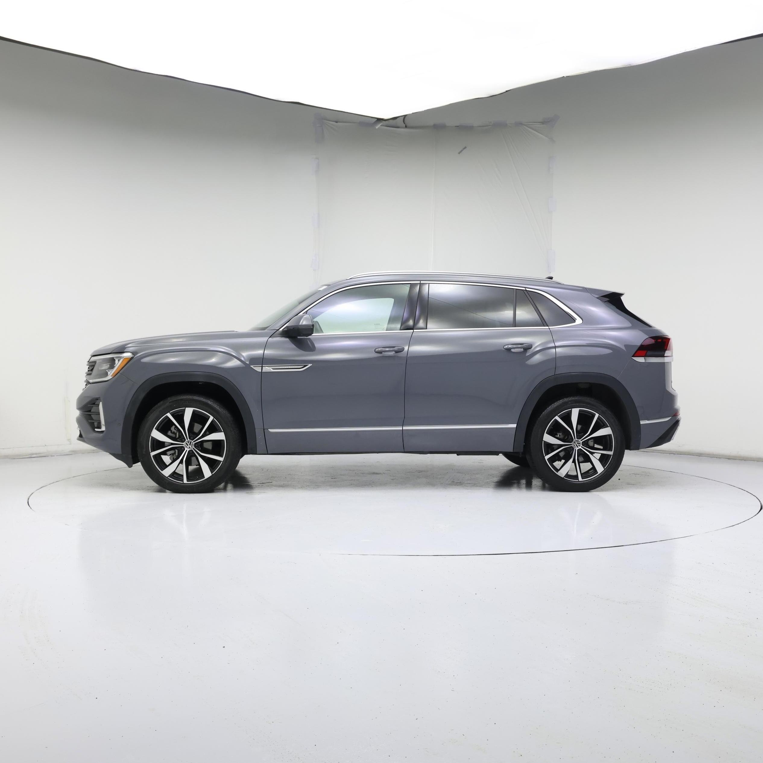 Thumbnail: 2024 Volkswagen Atlas - 3