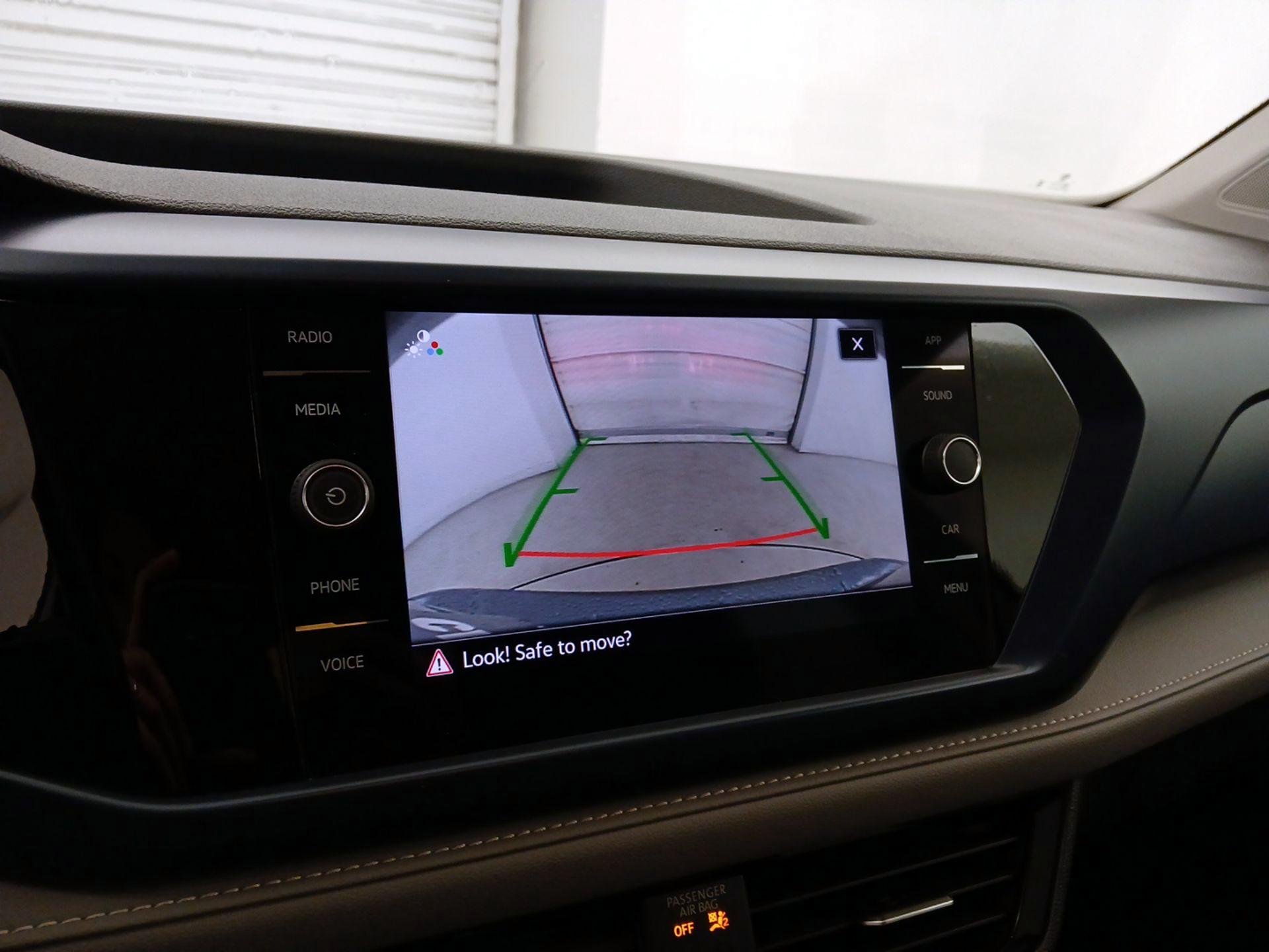 Thumbnail: 2024 Volkswagen Taos - 14