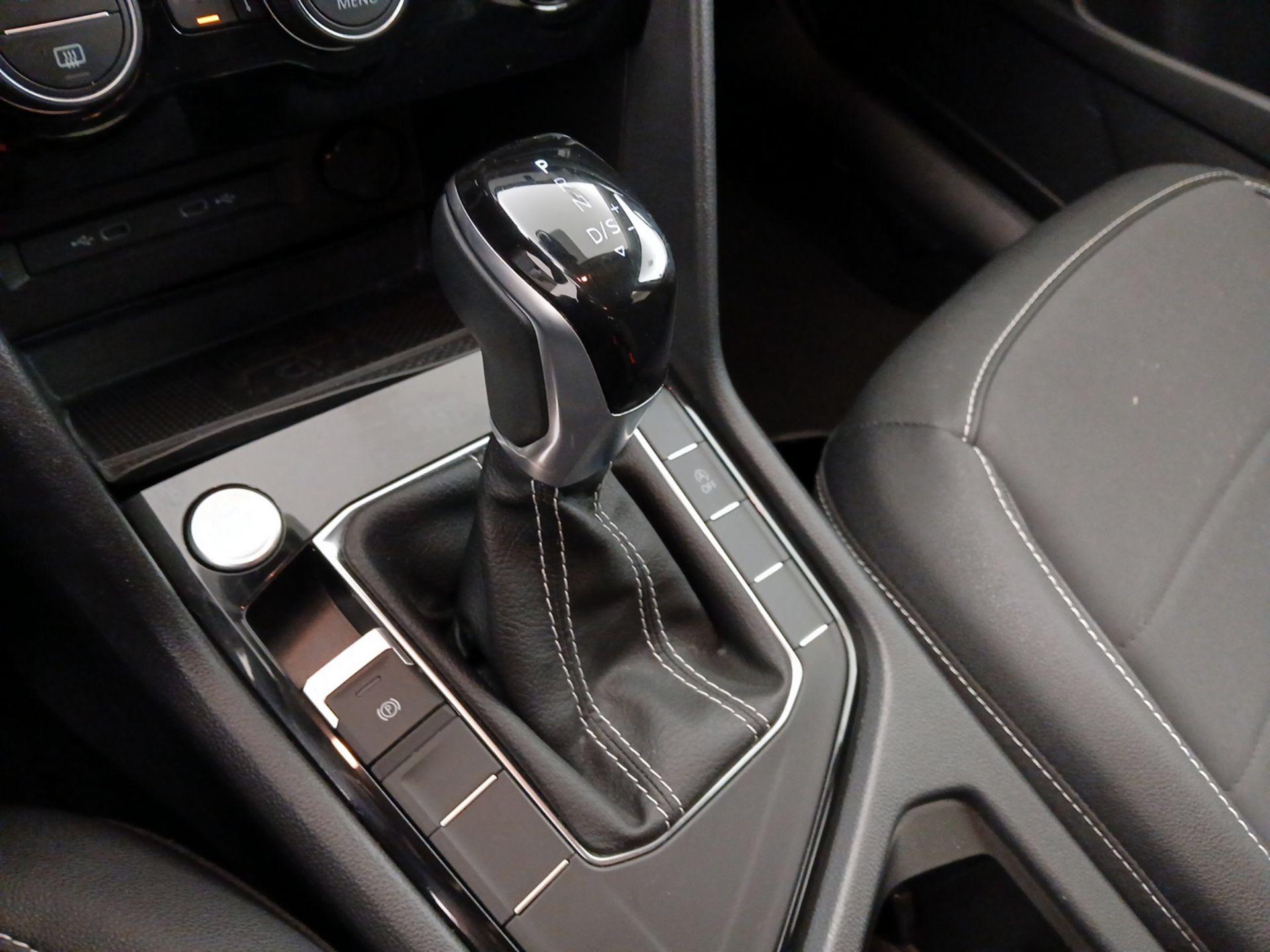 Thumbnail: 2024 Volkswagen Taos - 17