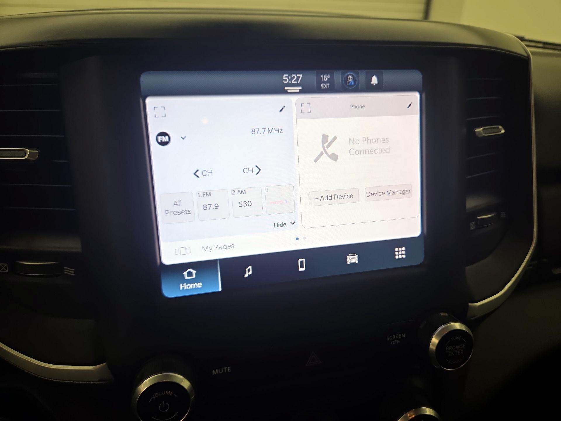 Thumbnail: 2022 RAM 1500 - 15