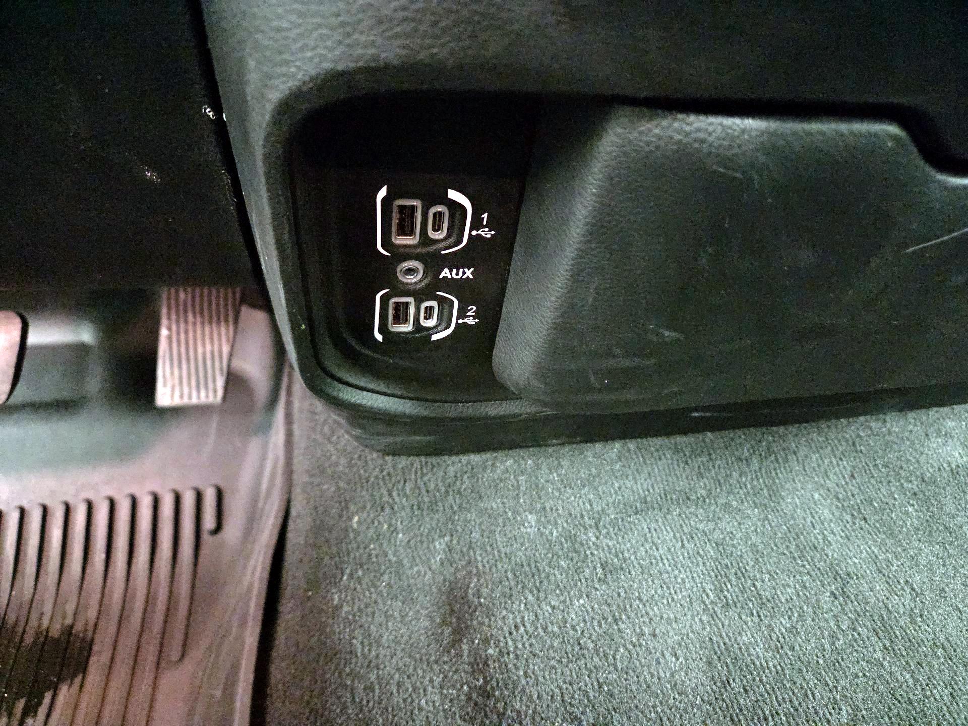 Thumbnail: 2022 RAM 1500 - 18