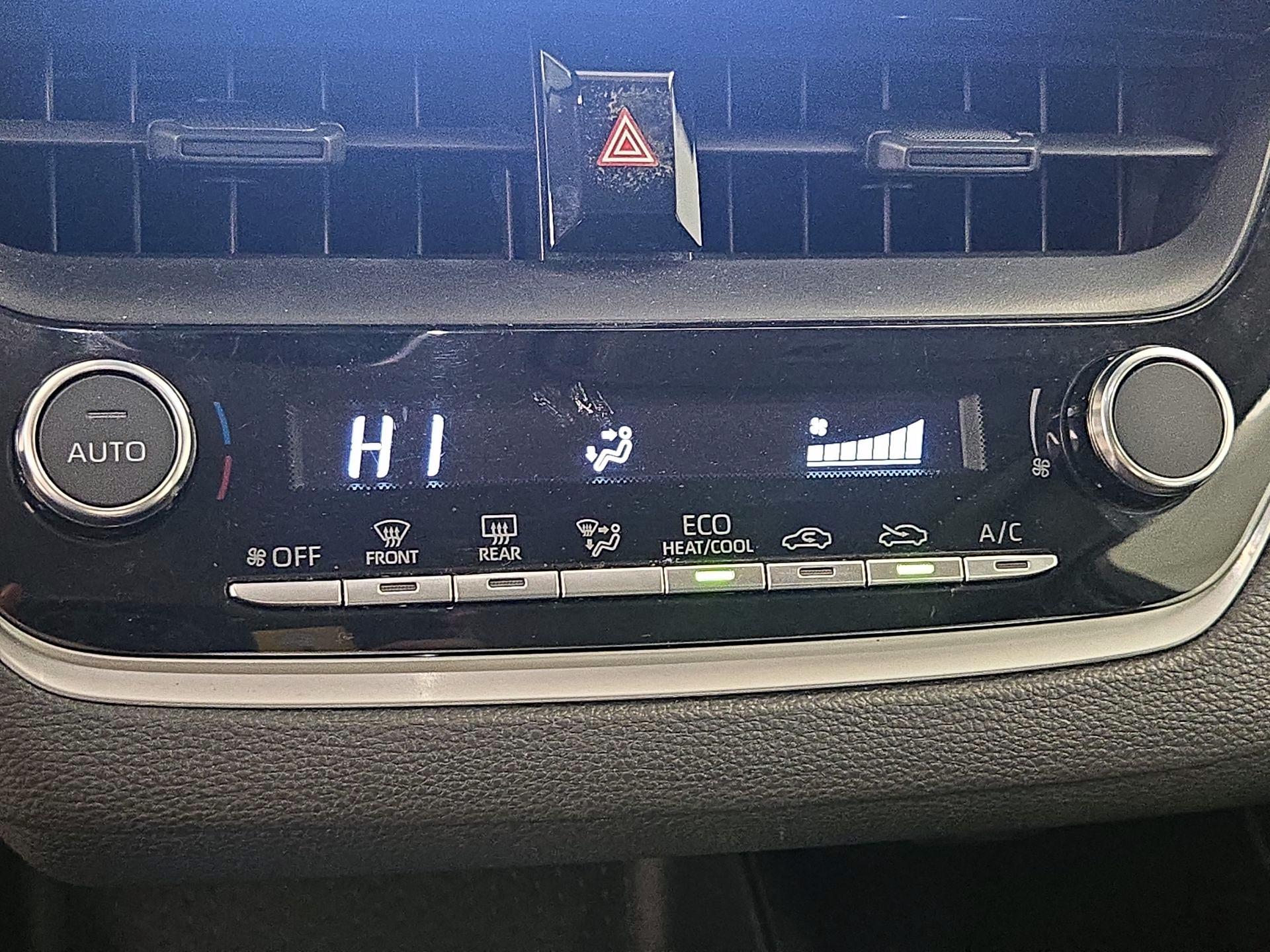 Thumbnail: 2024 Toyota Corolla - 16