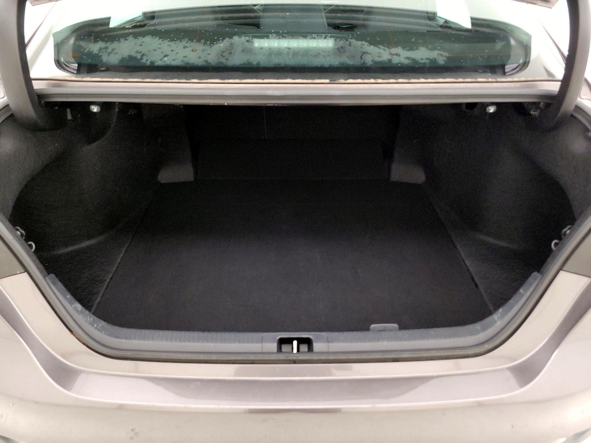 Thumbnail: 2023 Toyota Camry - 20