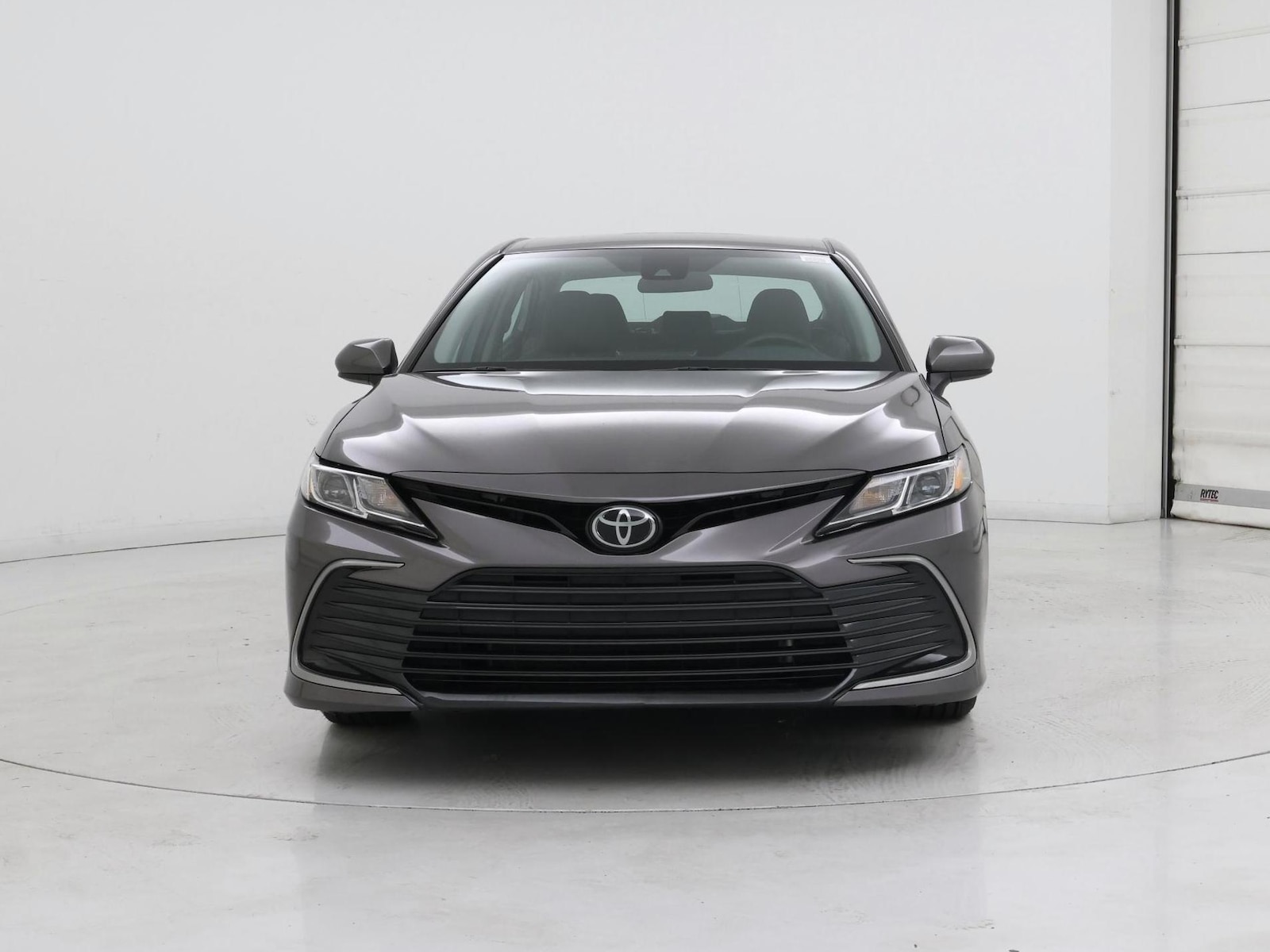 2023 Toyota Camry LE - Photo 6