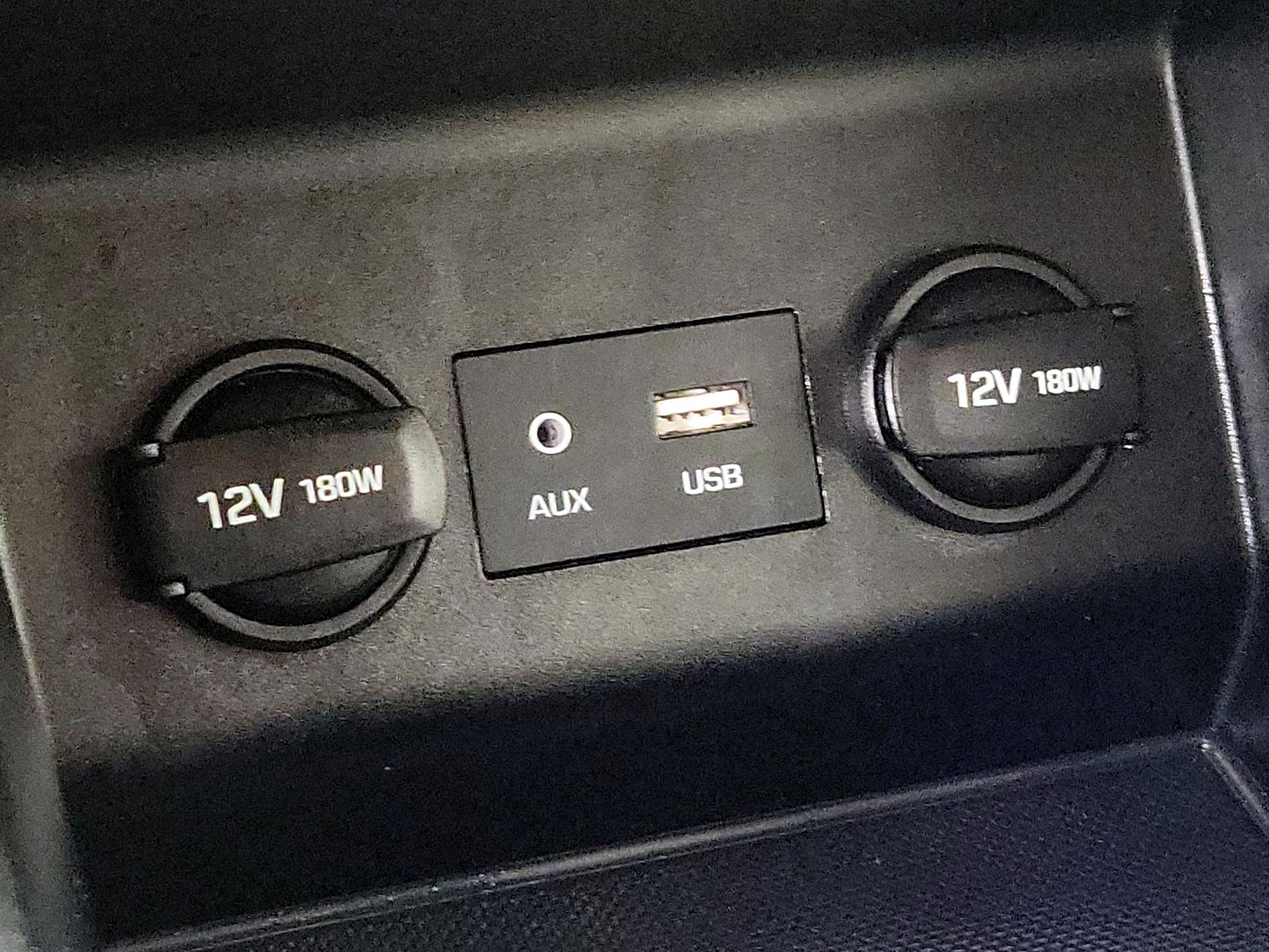 Thumbnail: 2020 Hyundai Elantra - 18