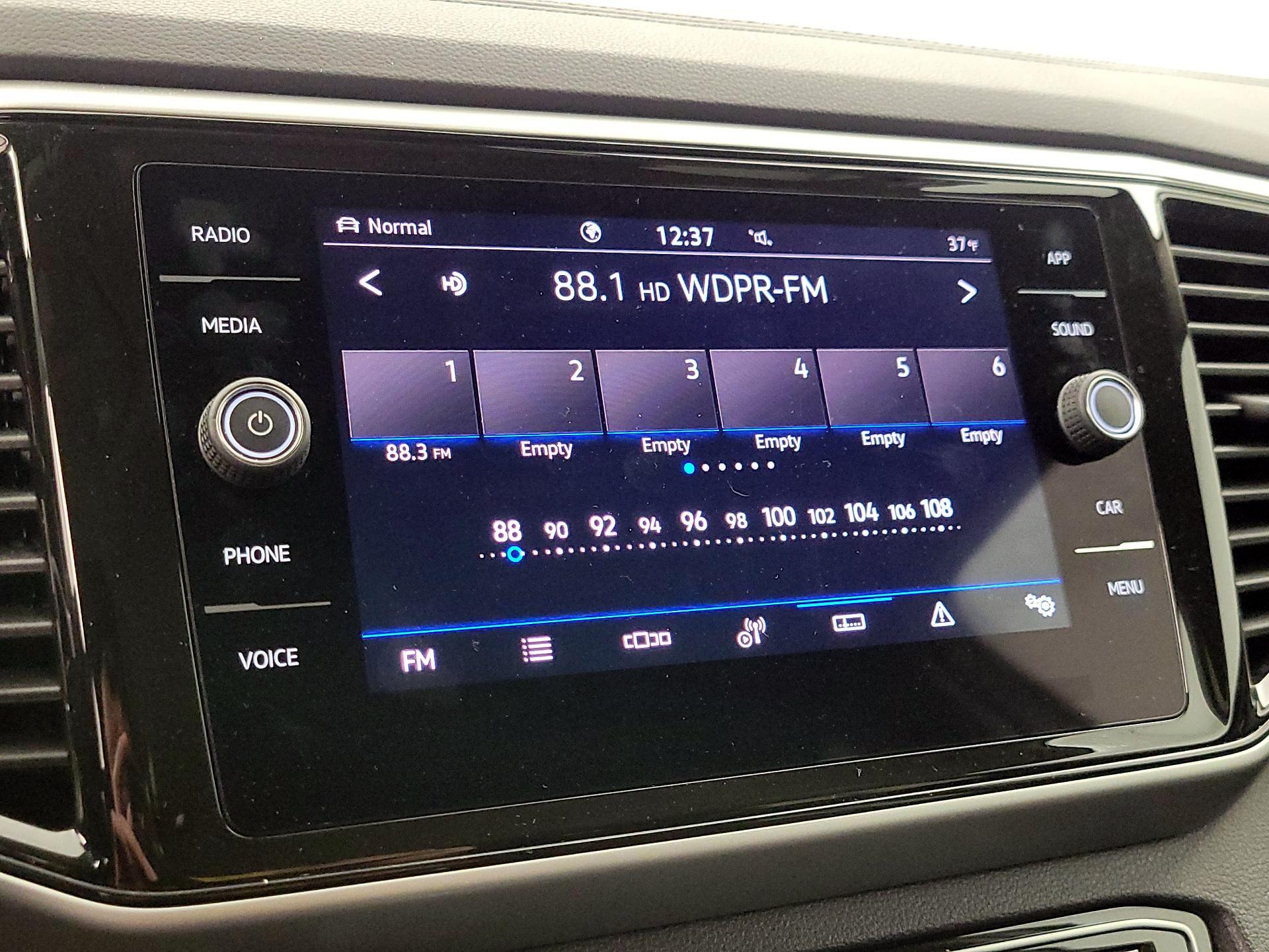 Thumbnail: 2022 Volkswagen Atlas - 15