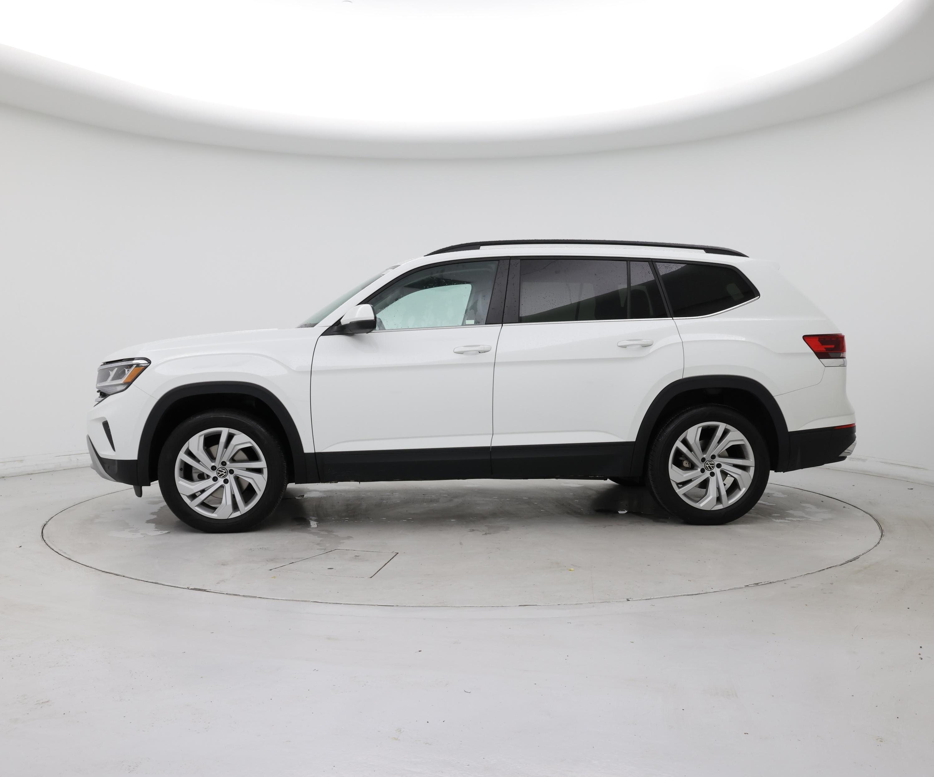 Thumbnail: 2022 Volkswagen Atlas - 3