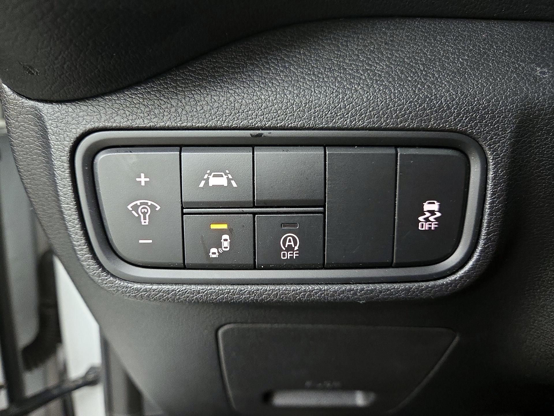 Thumbnail: 2020 Kia Soul - 13