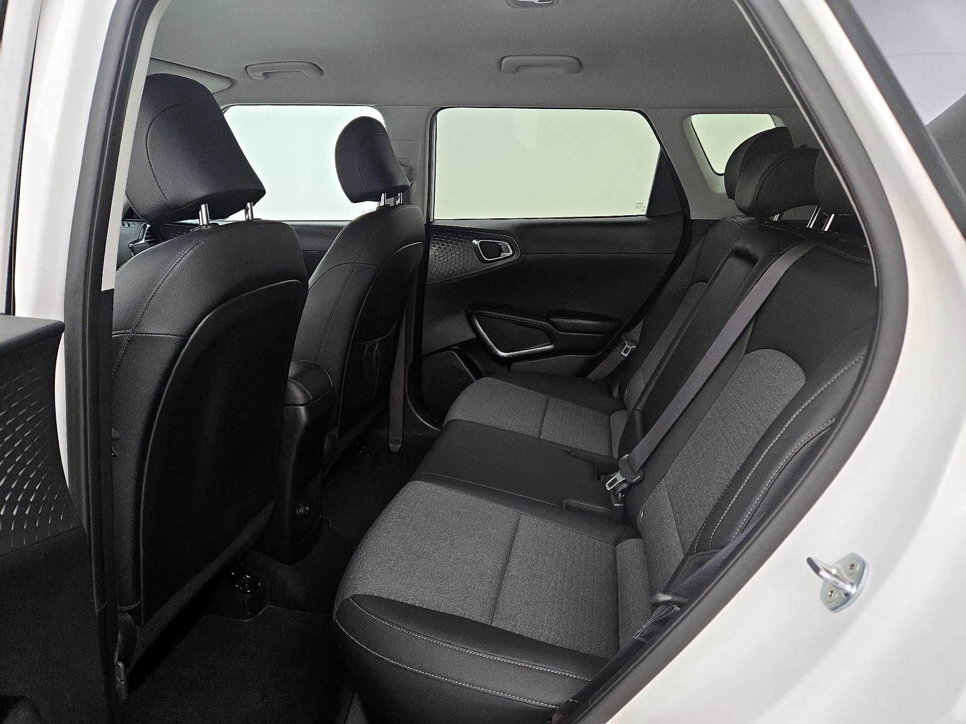 Thumbnail: 2020 Kia Soul - 20