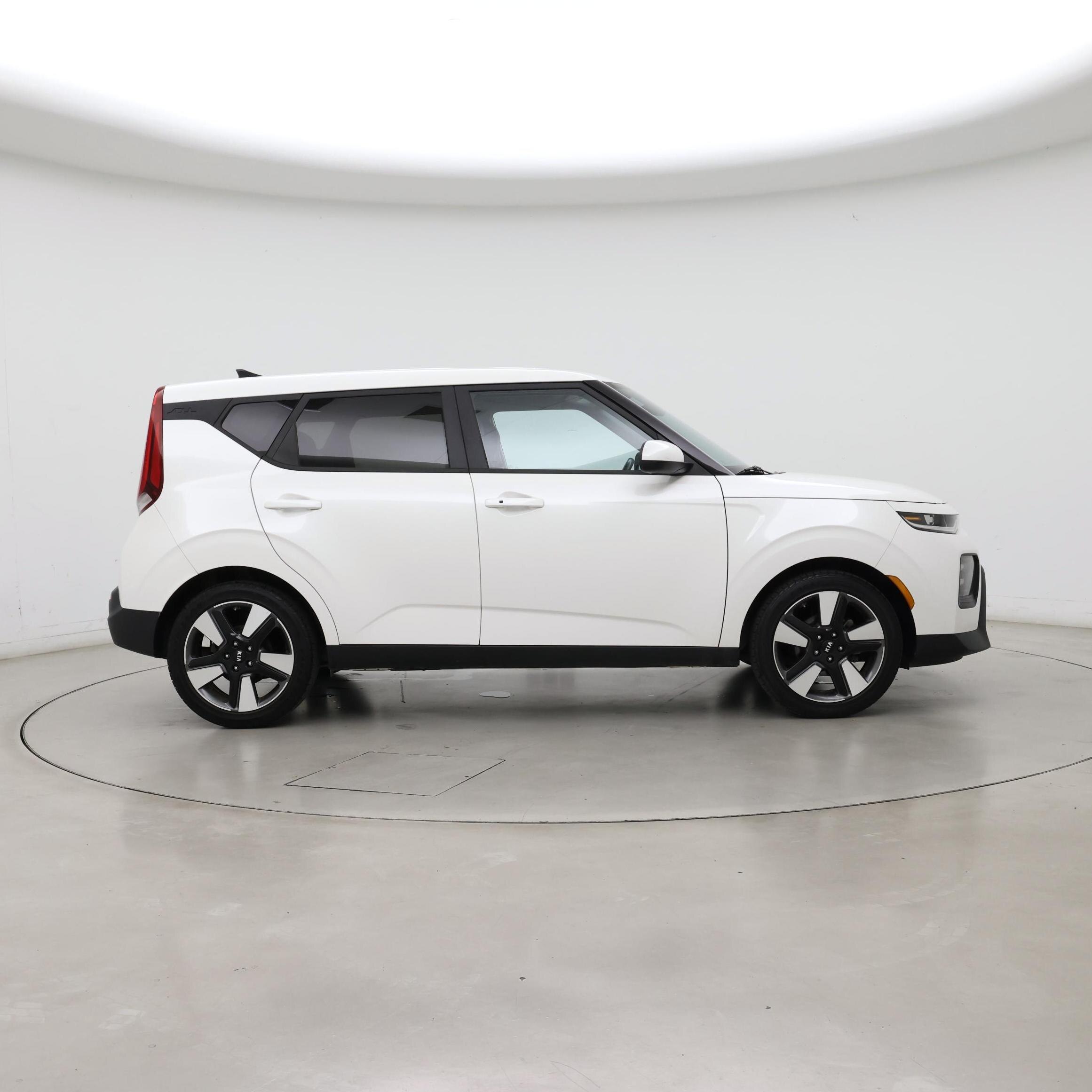 Thumbnail: 2020 Kia Soul - 7