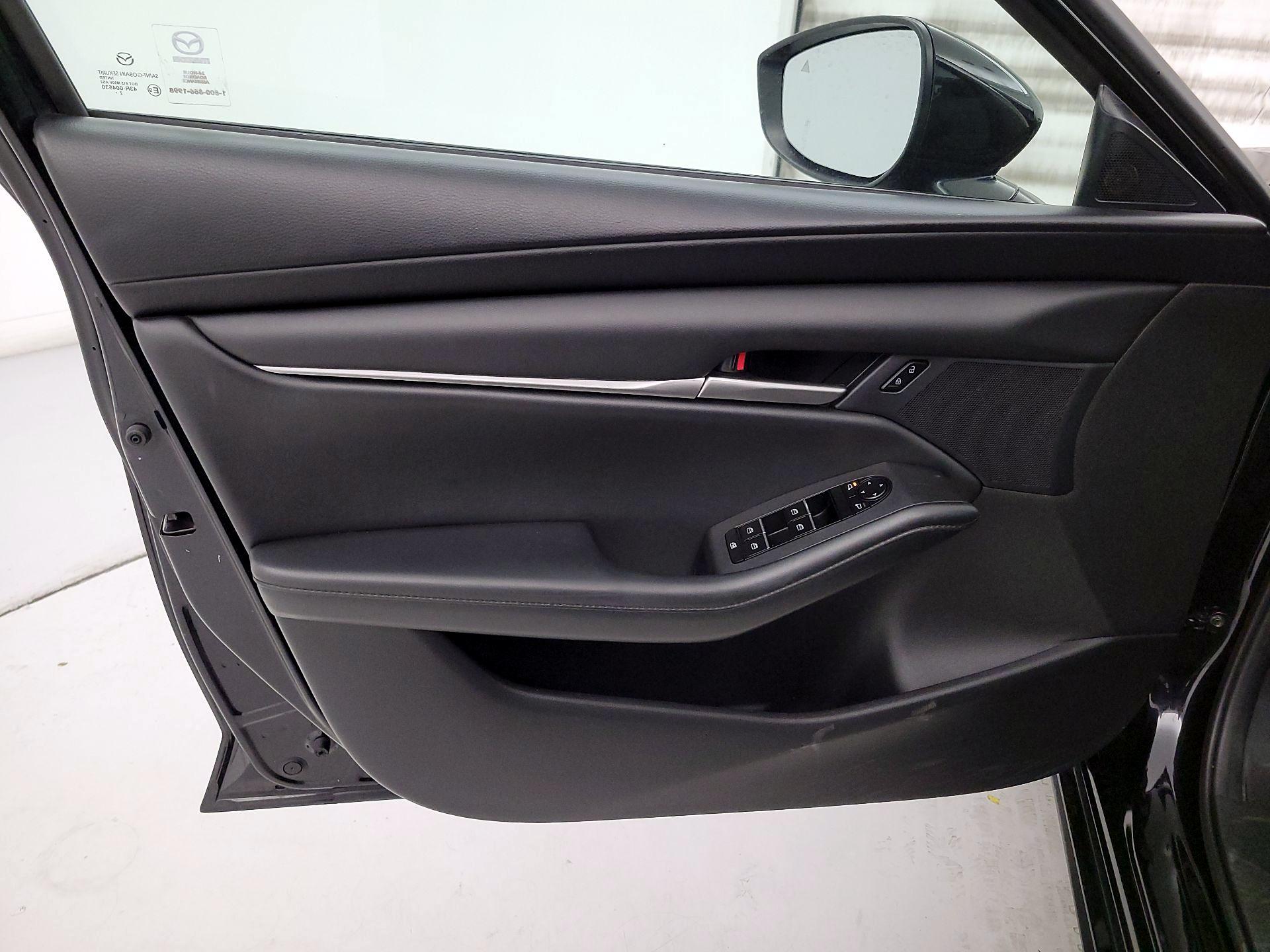 Thumbnail: 2023 Mazda Mazda3 - 12