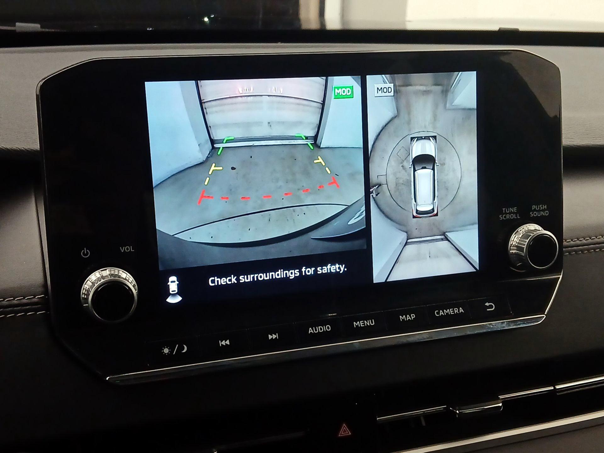 Thumbnail: 2022 Mitsubishi Outlander - 15