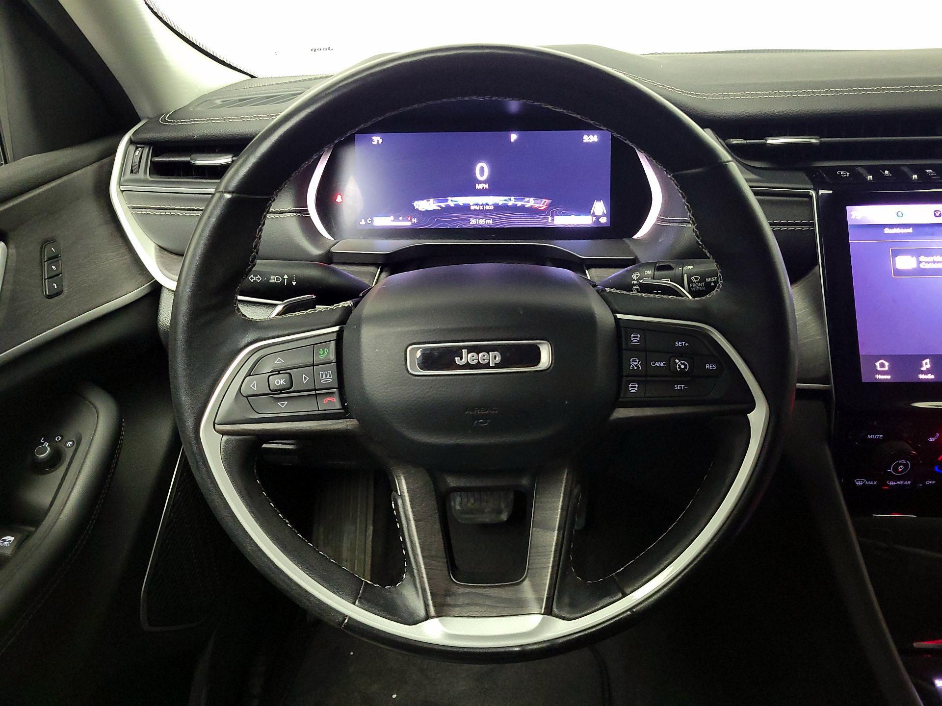 Thumbnail: 2022 Jeep Grand Cherokee - 10