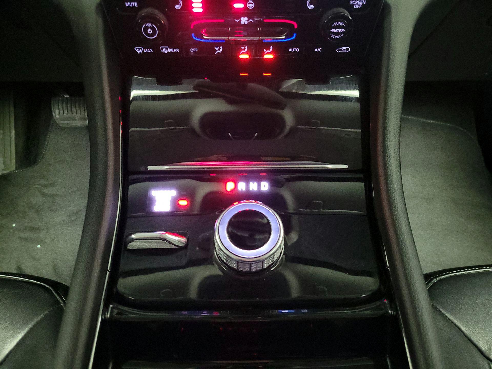 Thumbnail: 2022 Jeep Grand Cherokee - 18