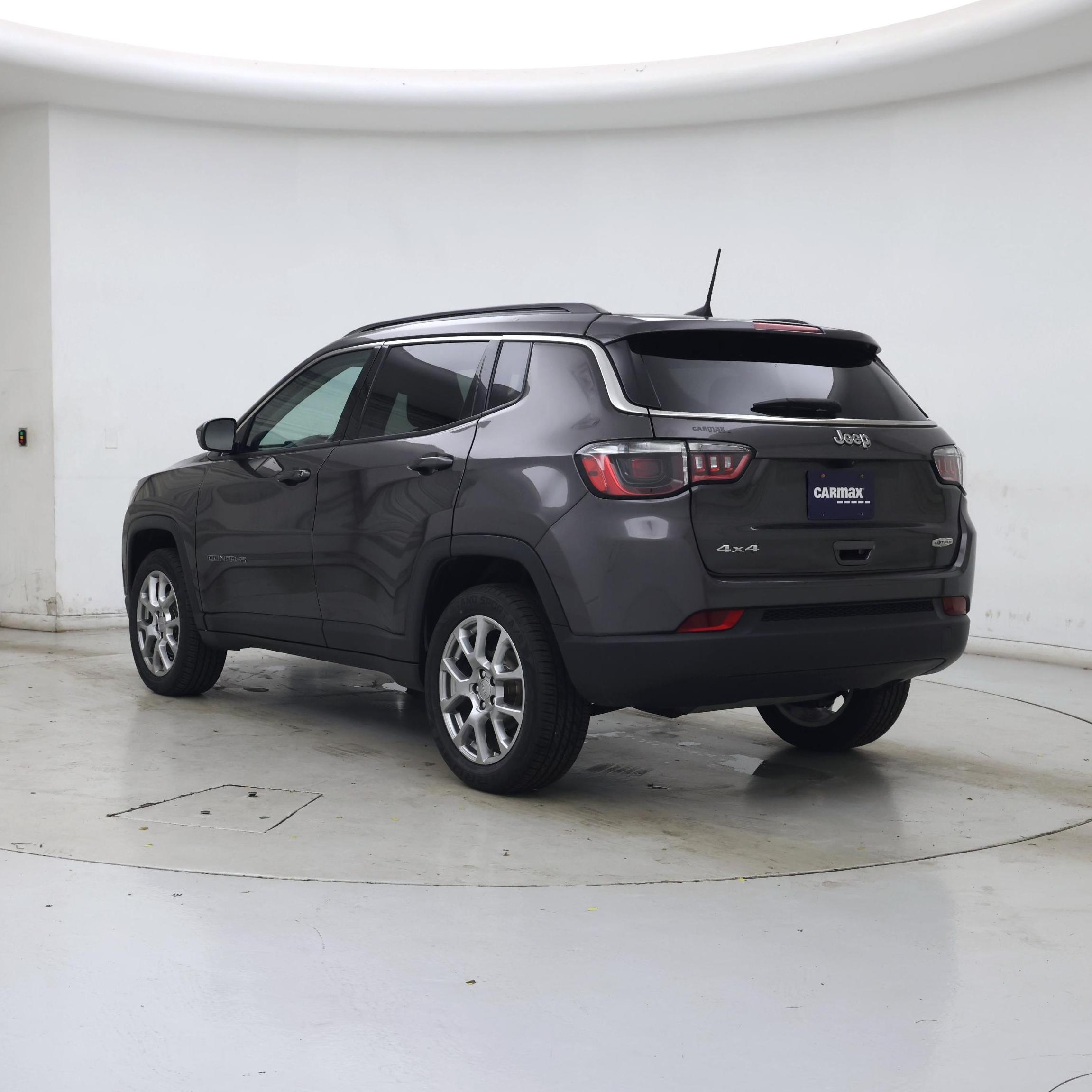 Thumbnail: 2022 Jeep Compass - 2