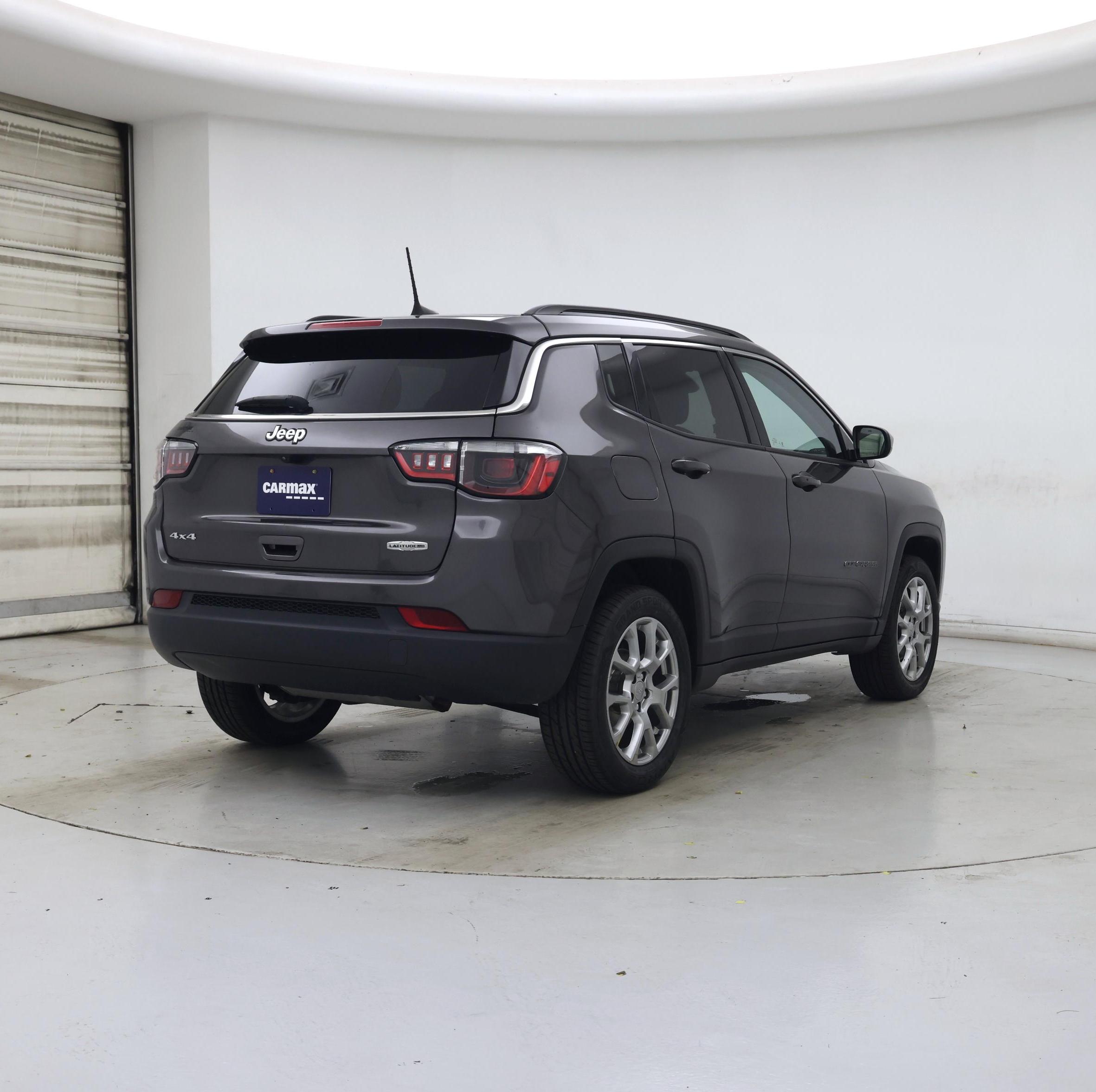 Thumbnail: 2022 Jeep Compass - 8