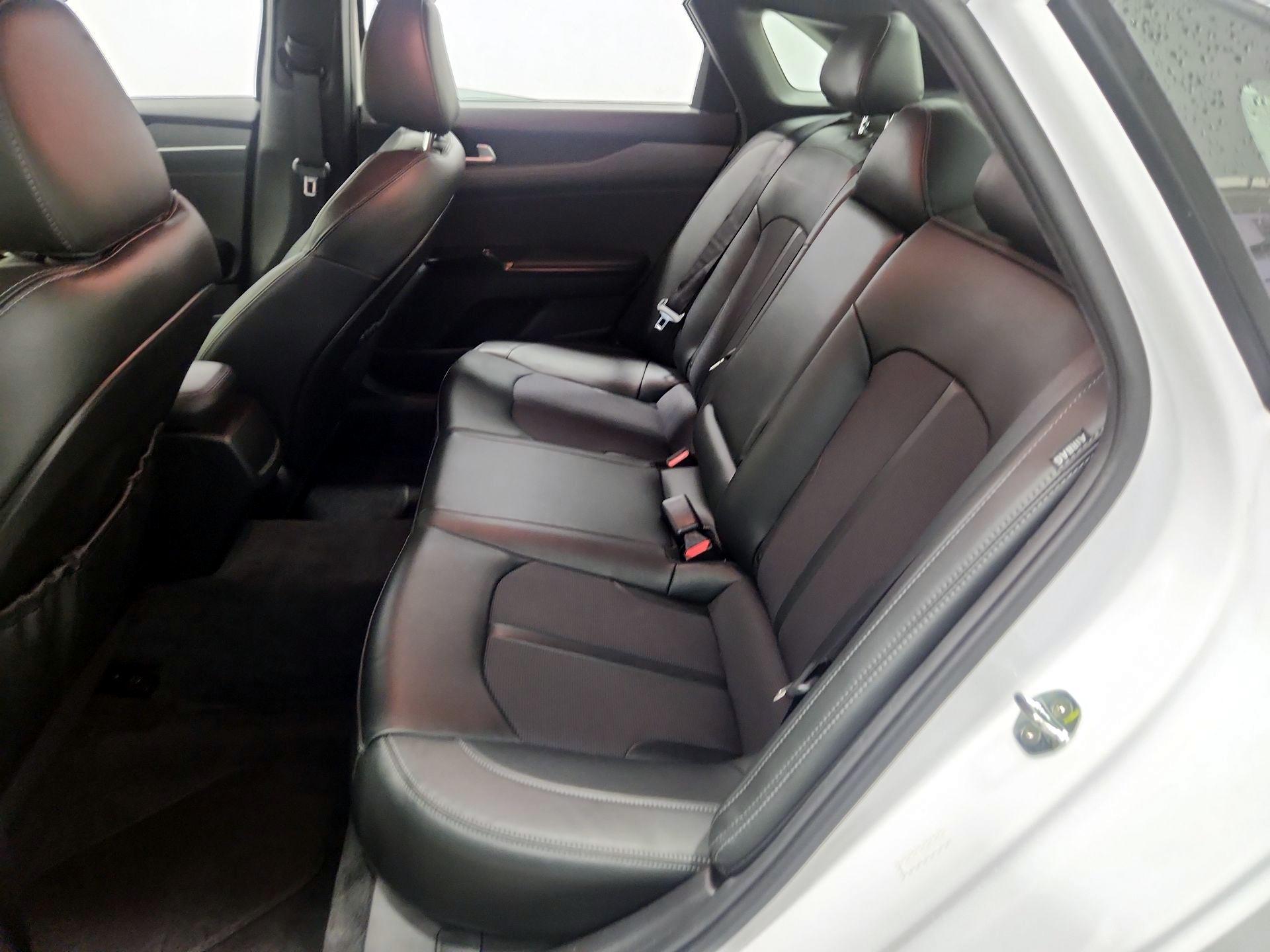 Thumbnail: 2022 Kia K5 - 20