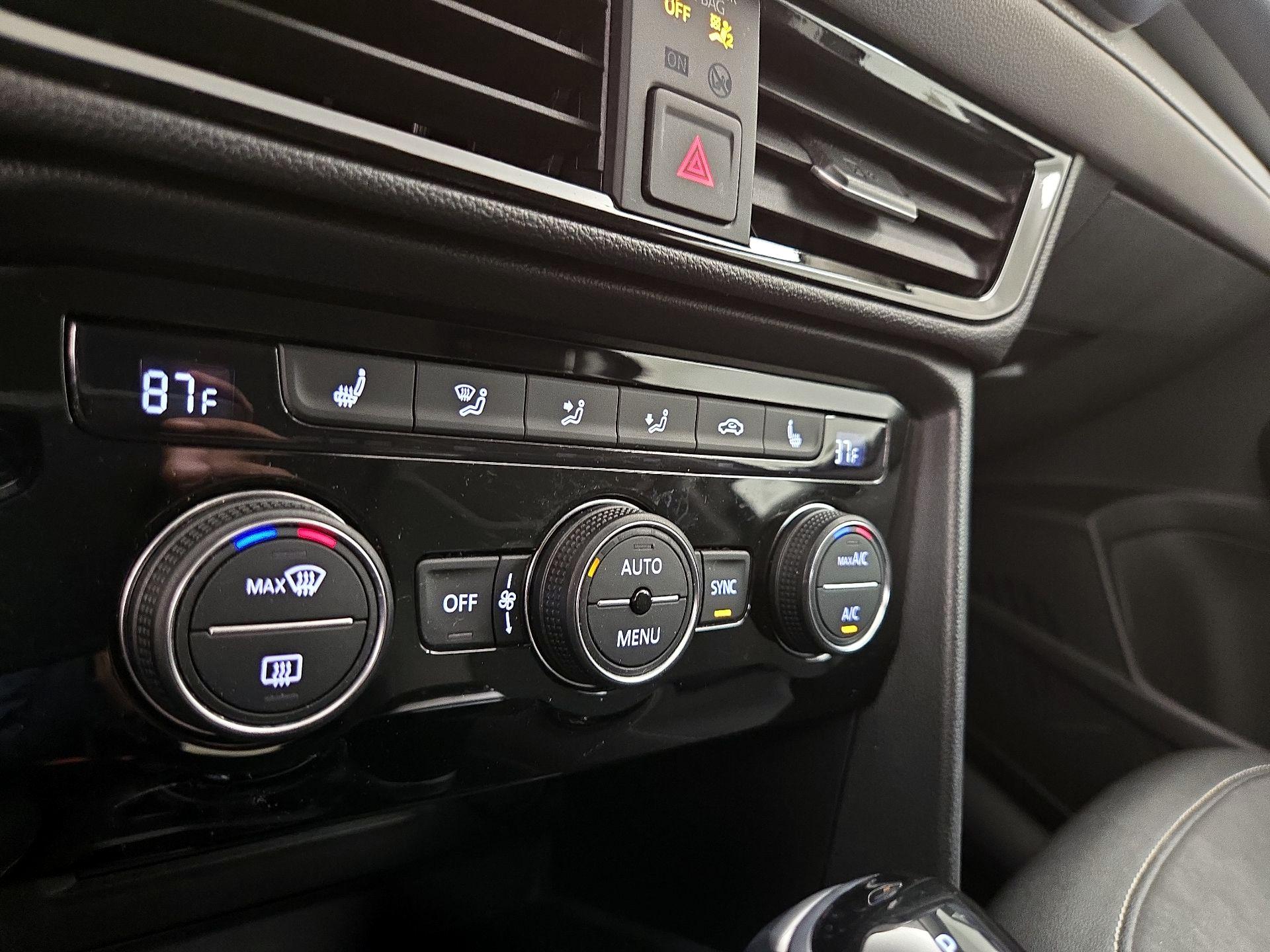 Thumbnail: 2024 Volkswagen Taos - 16